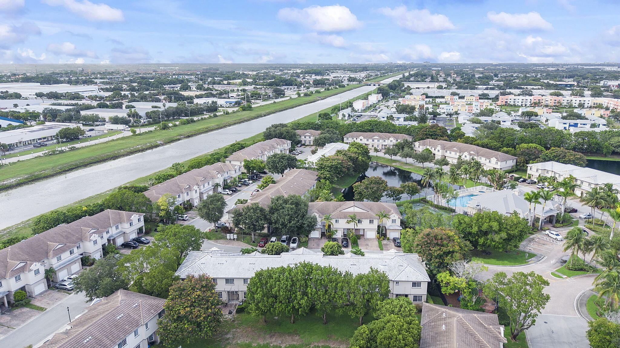 2022 Island Drive Property Photo 23