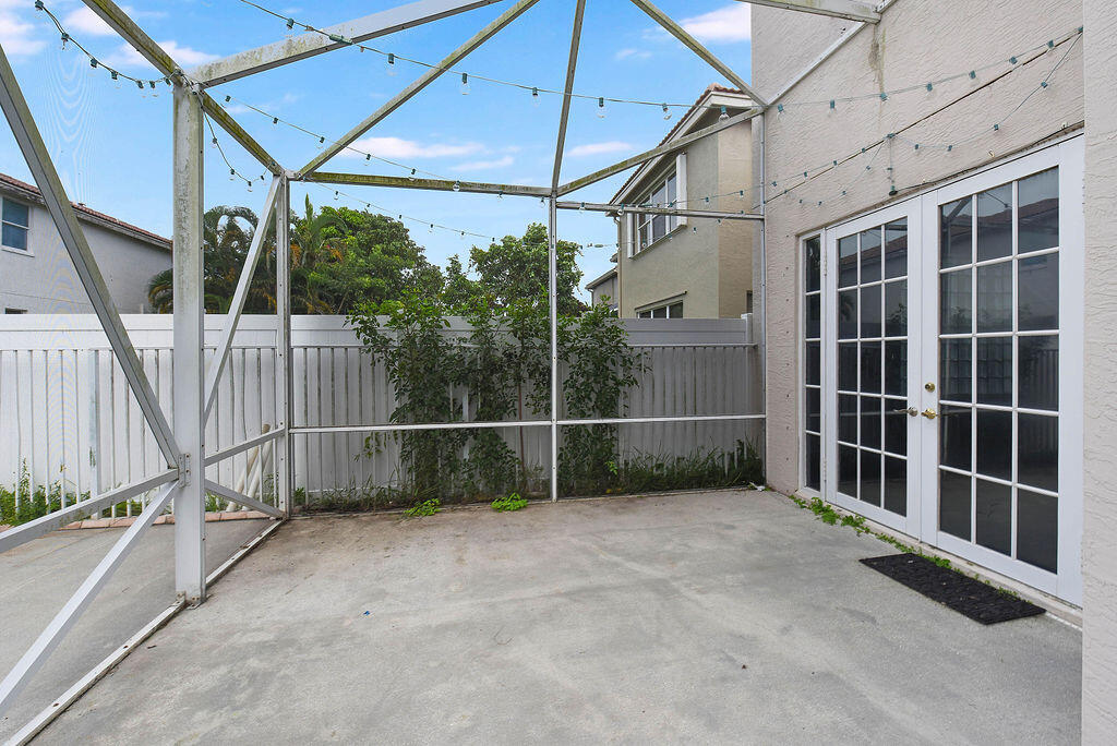 7259 Norwich Lane Property Photo 48