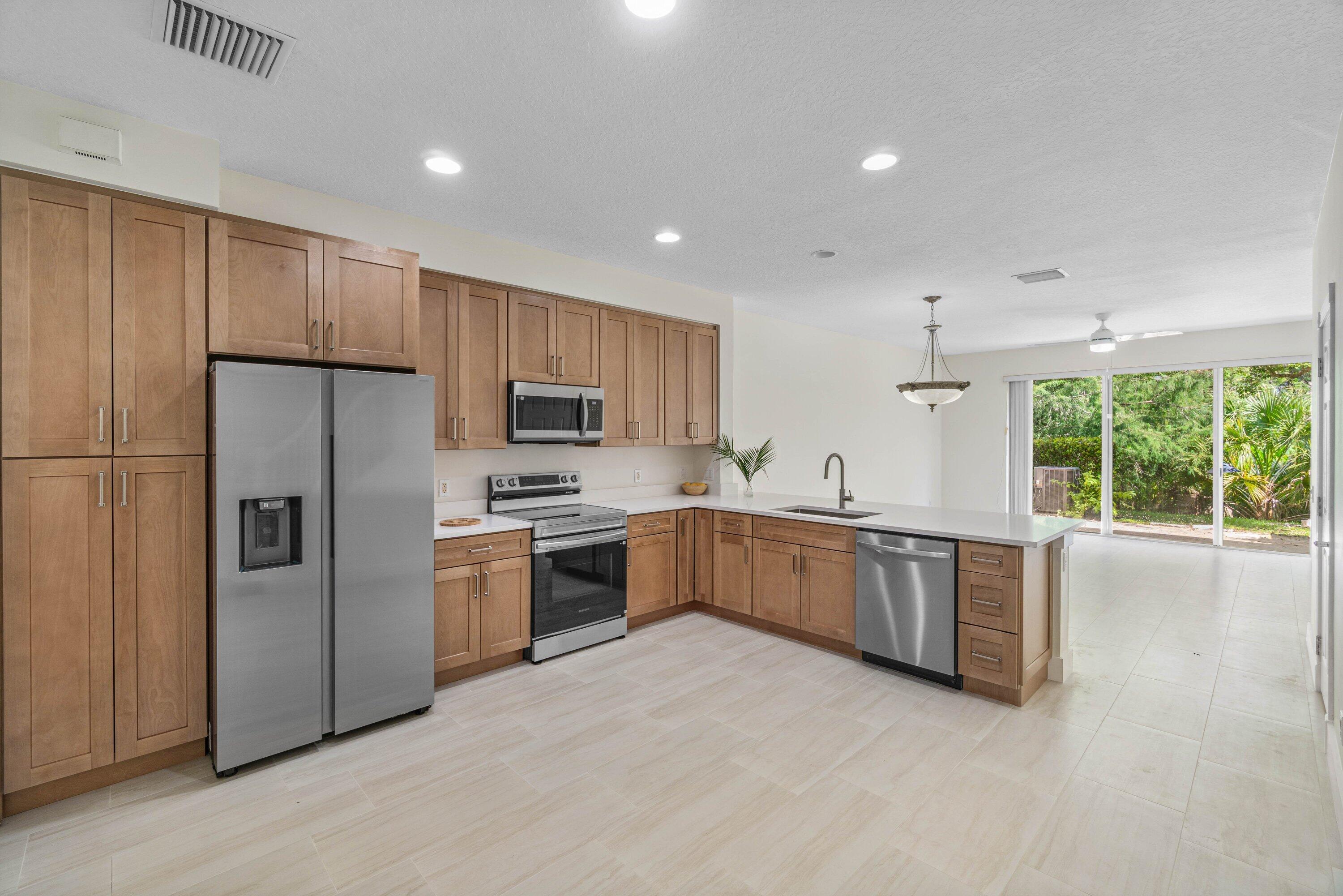 1182 Pinewood Lake Court