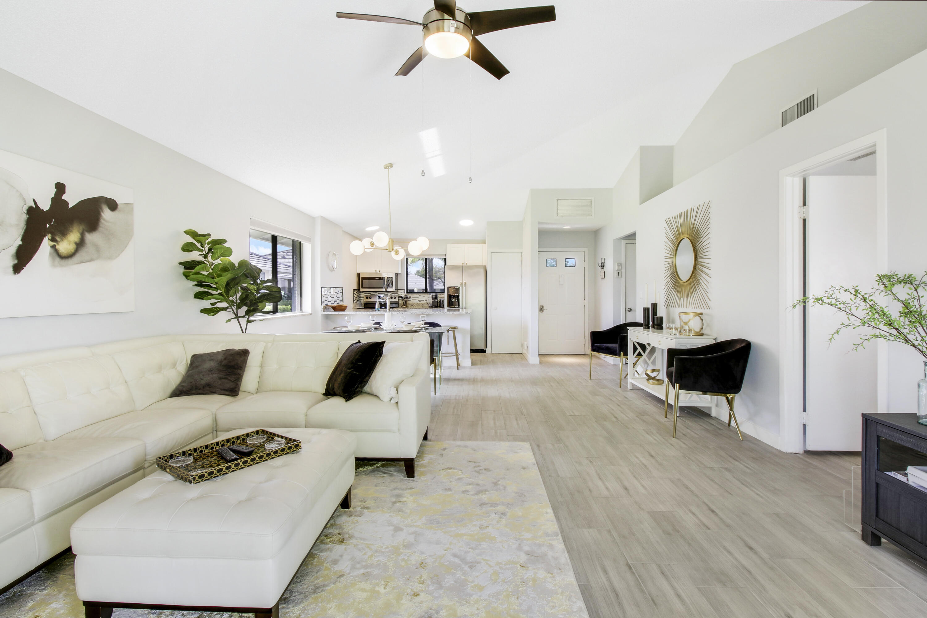 B26068829 Property Photo 18