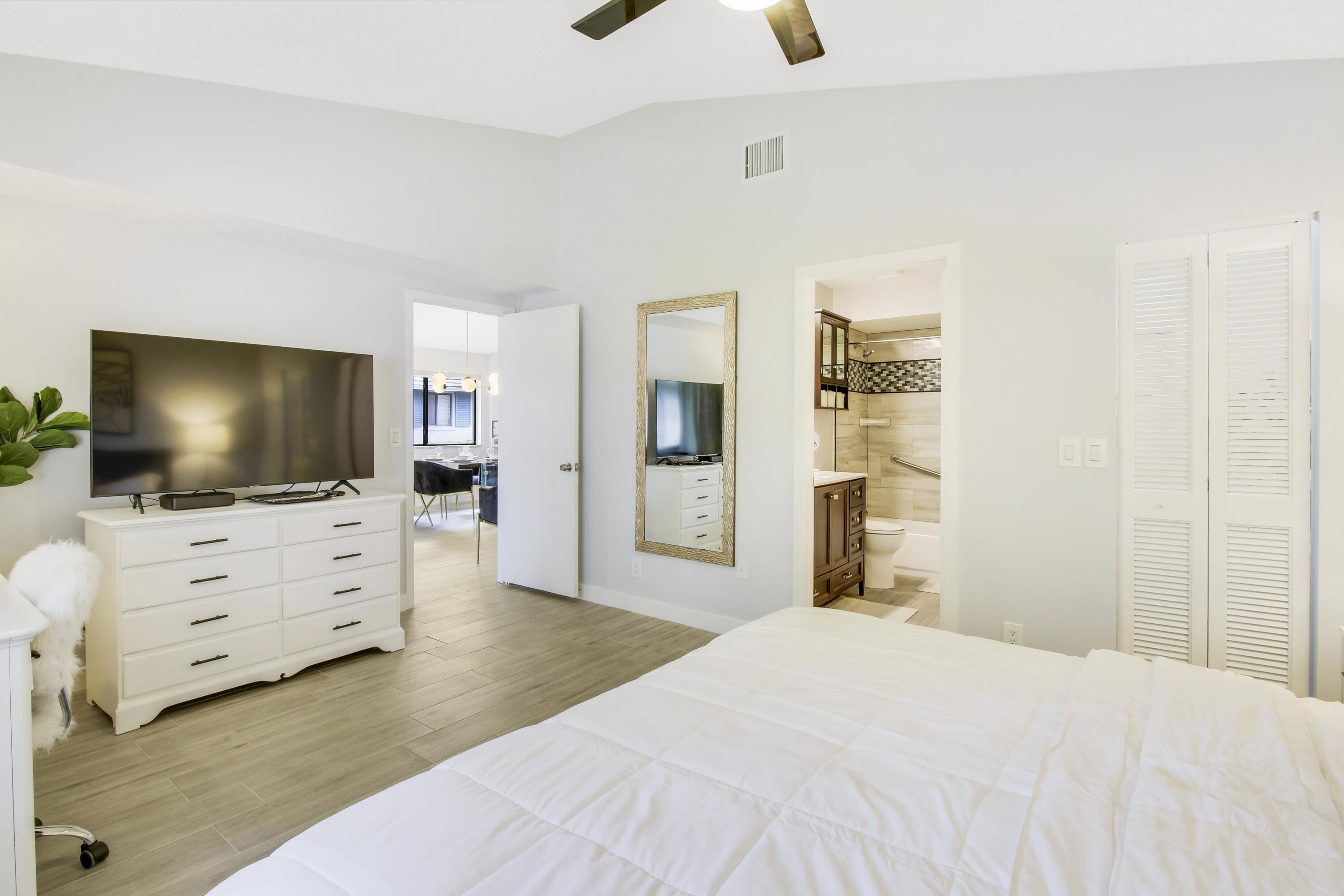 B26068829 Property Photo 19
