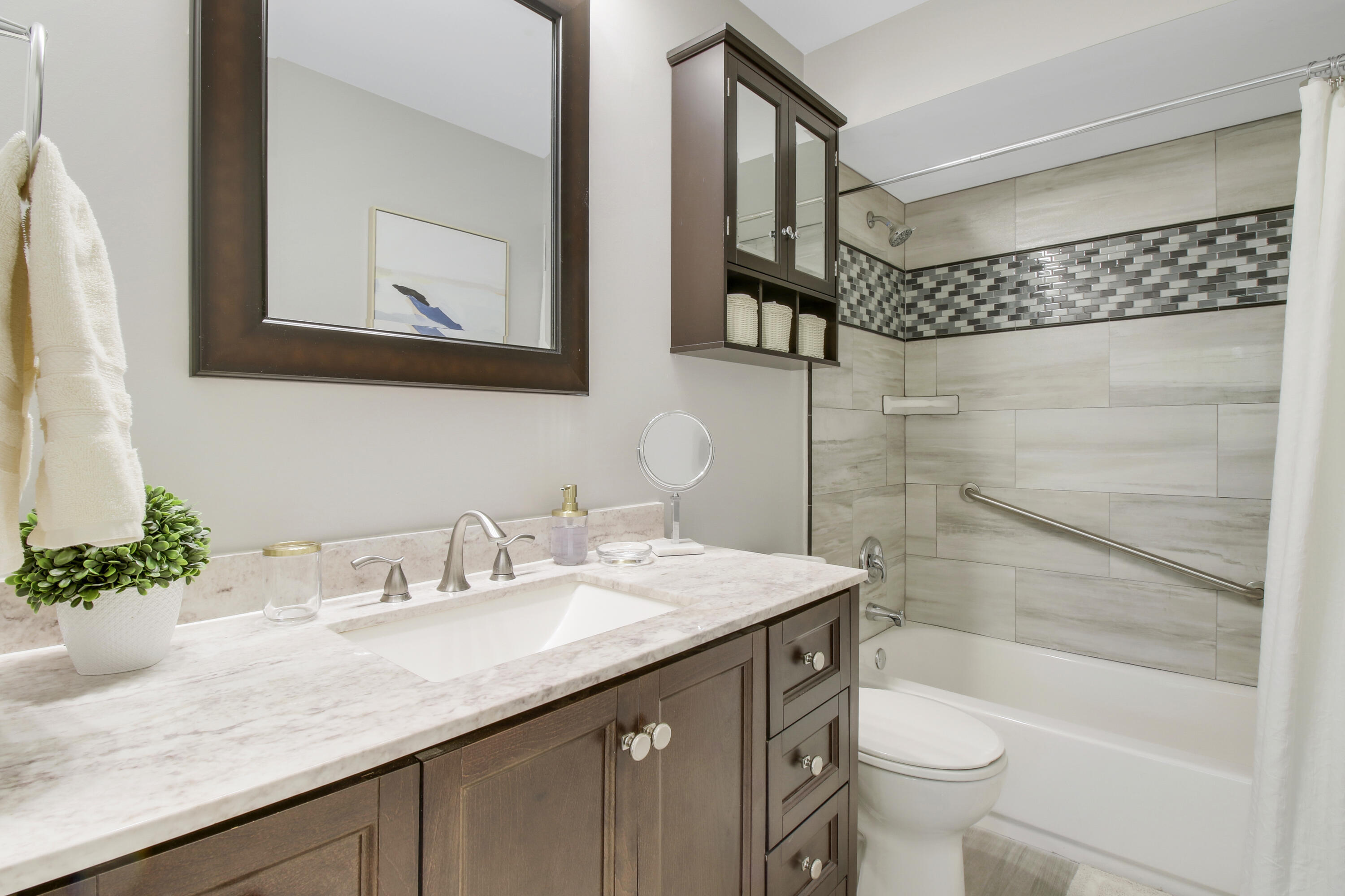 B26068829 Property Photo 20