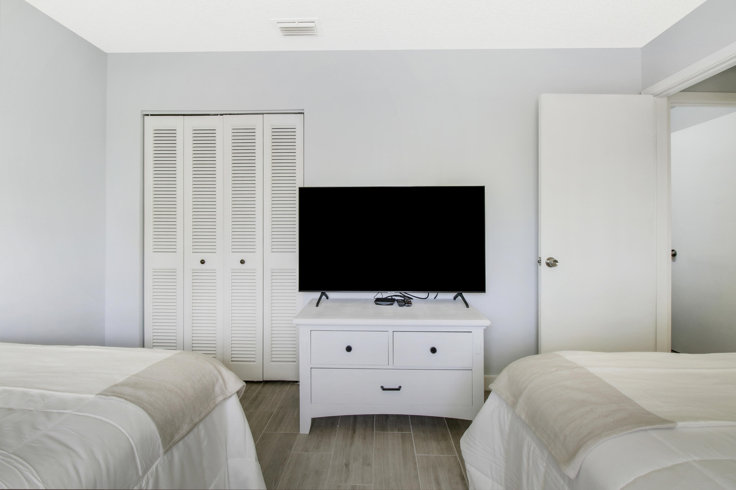 B26068829 Property Photo 21