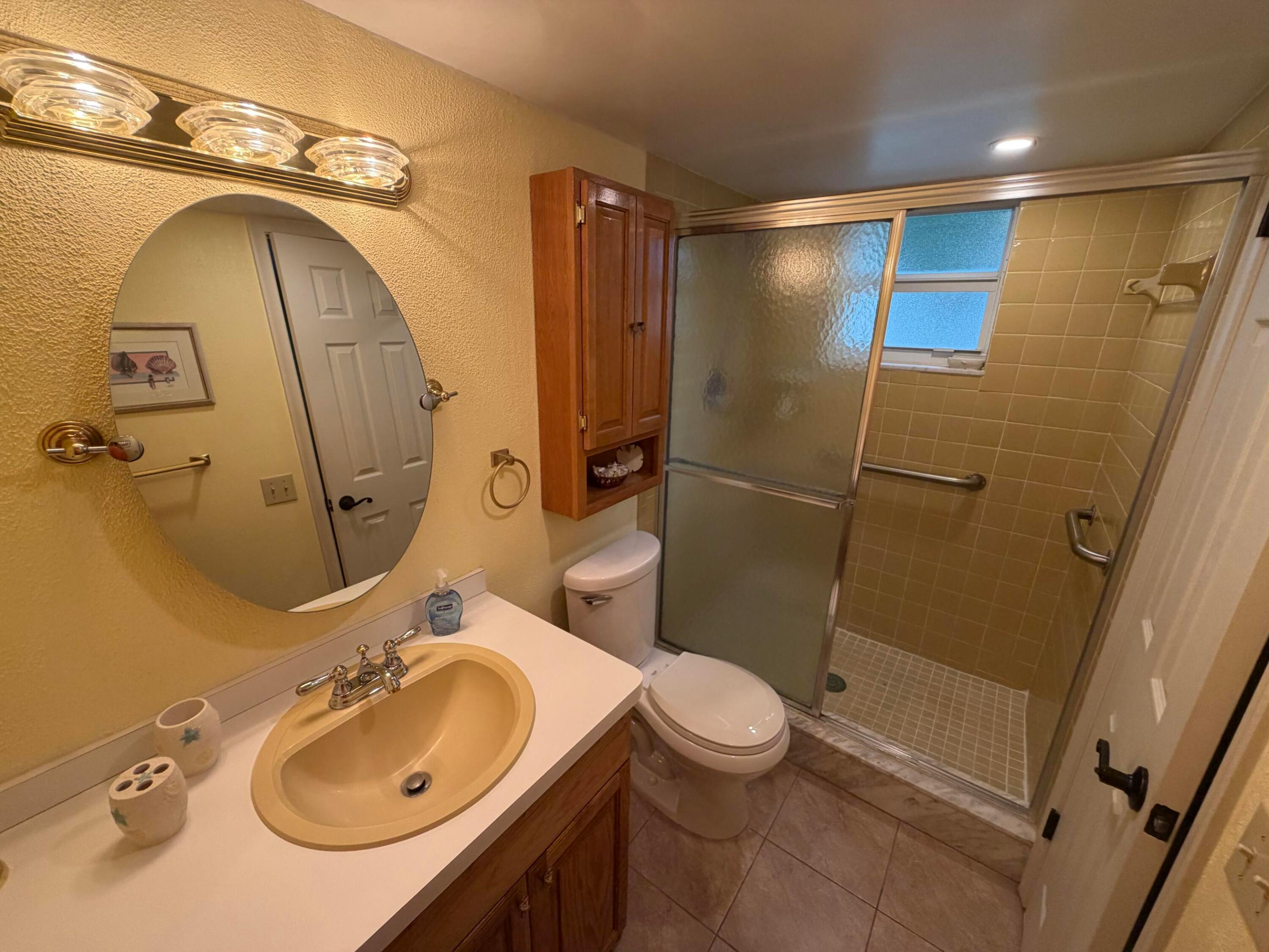 206 Se 10th Street 201 Property Photo 40