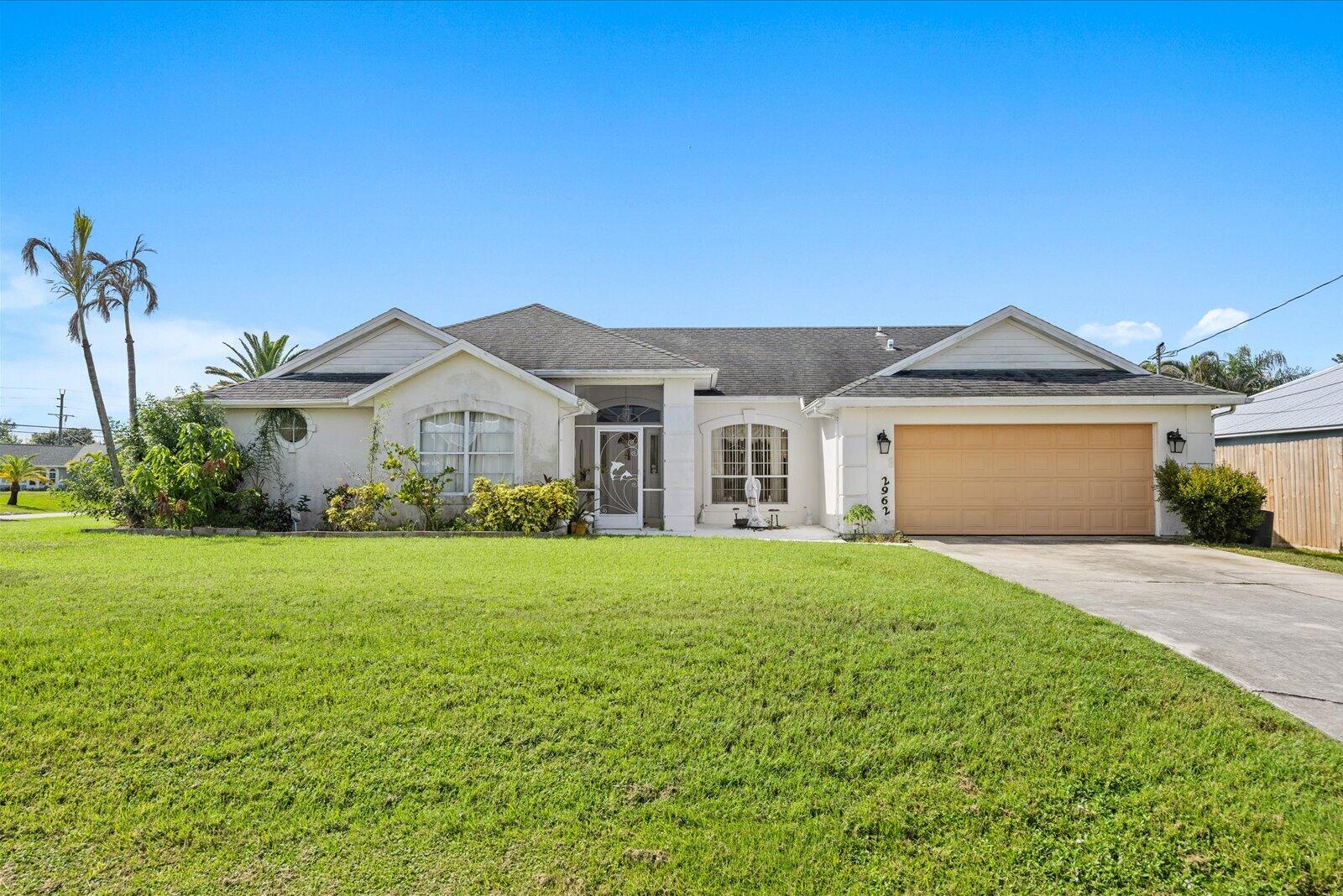 2962 Se Bella Road Property Photo 1