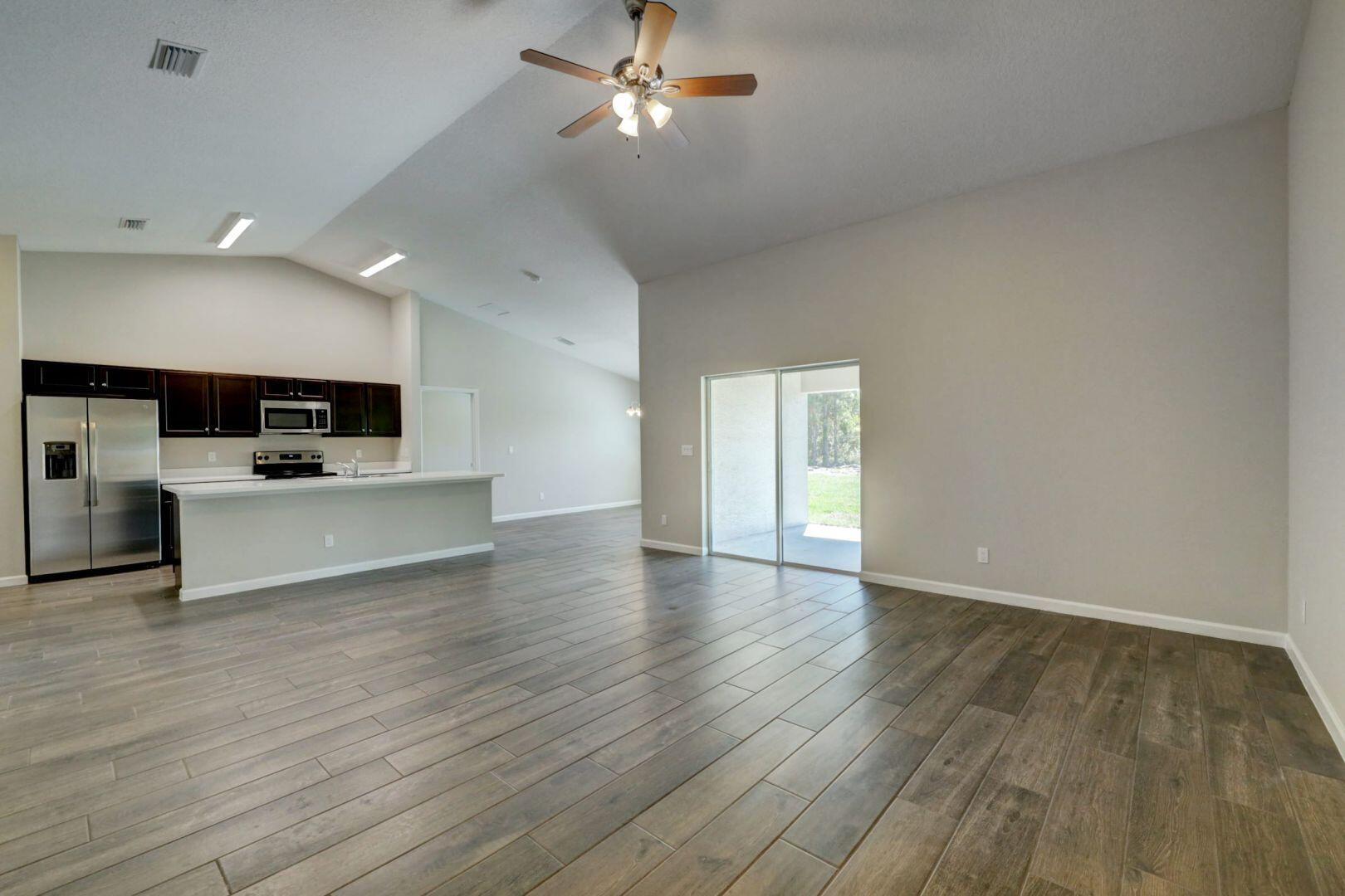 1913 Sw Swift Avenue Property Photo 9