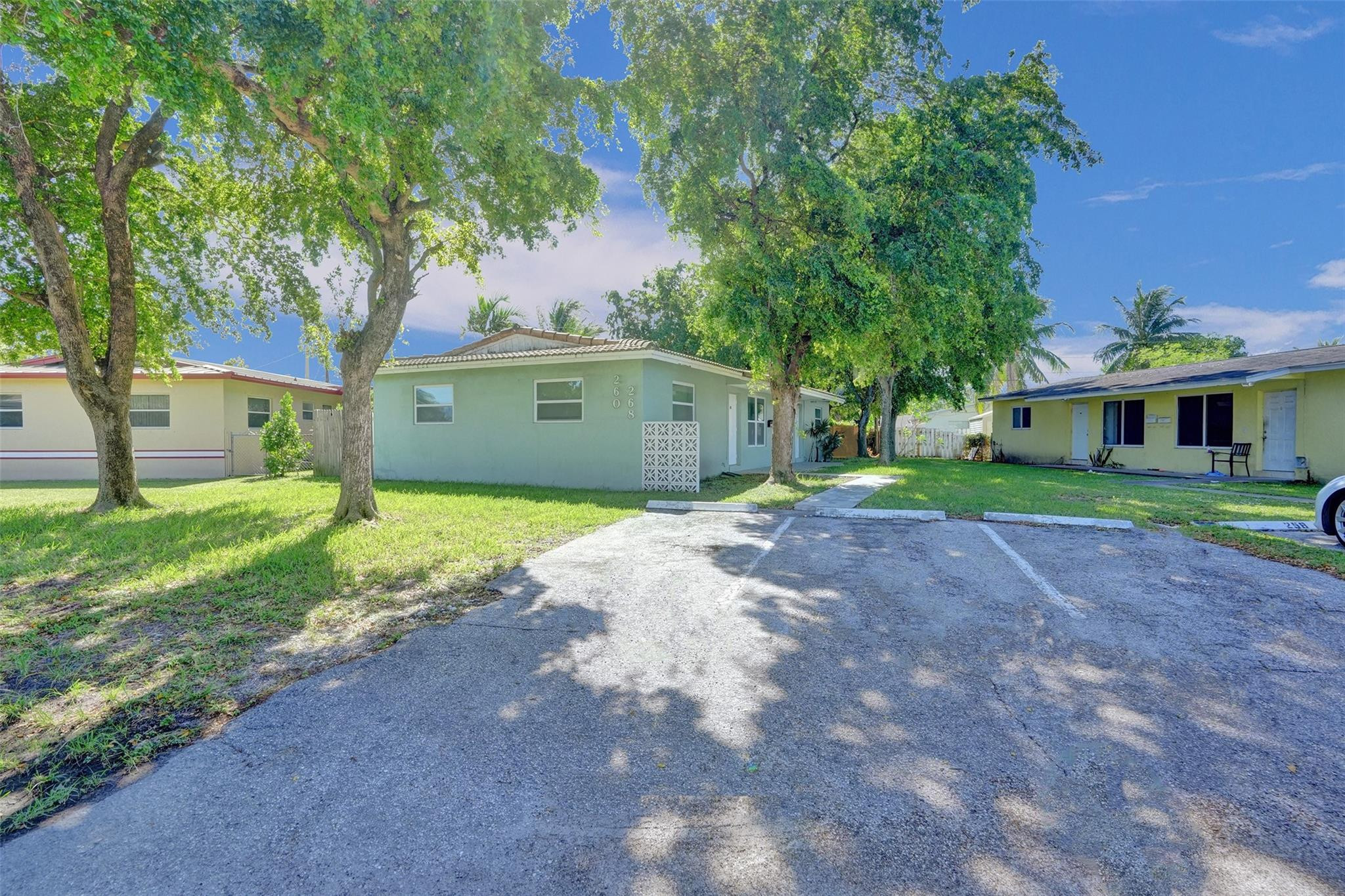 260 Ne 41st Street Property Photo 42