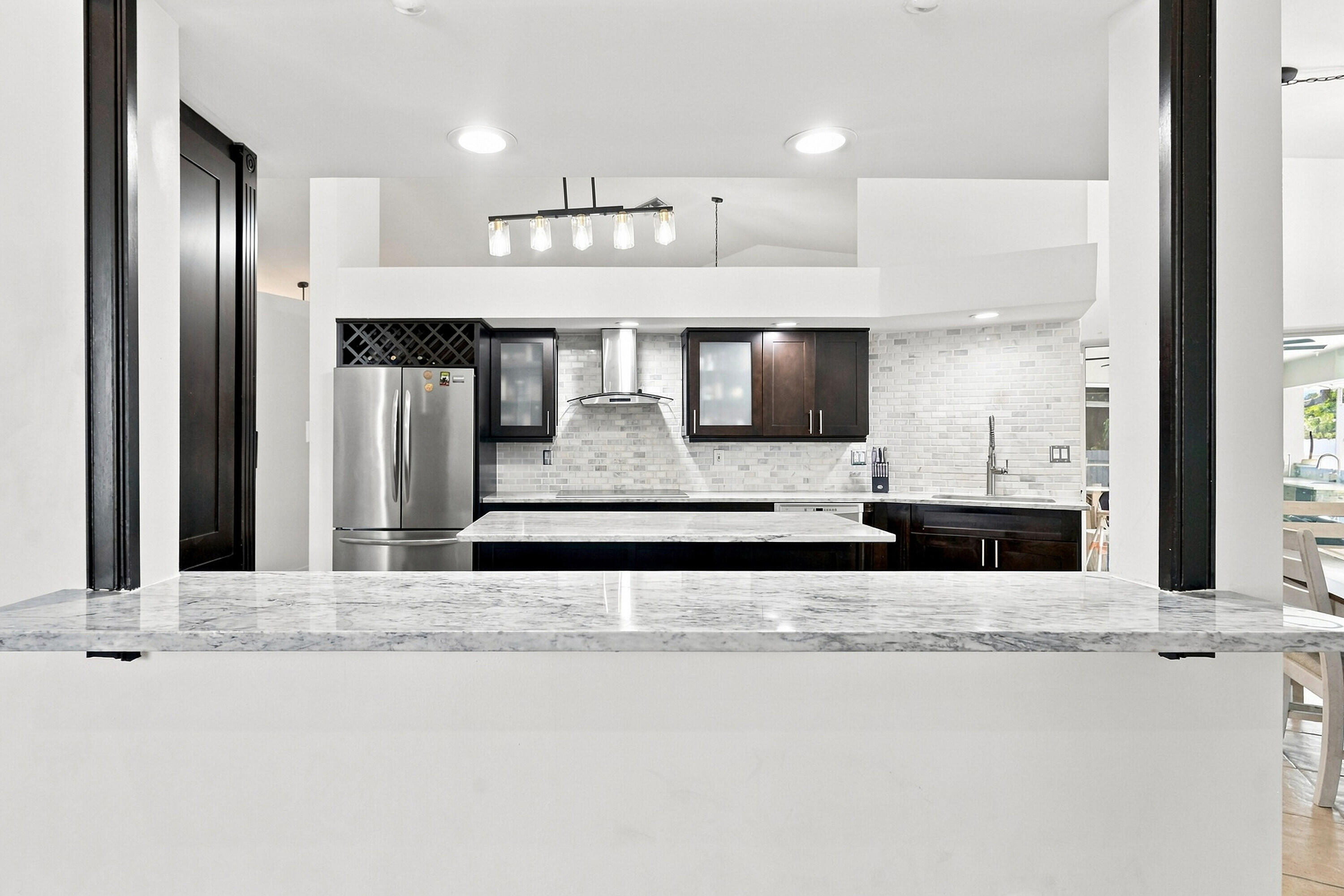 680 Manhattan Street E Property Photo 13