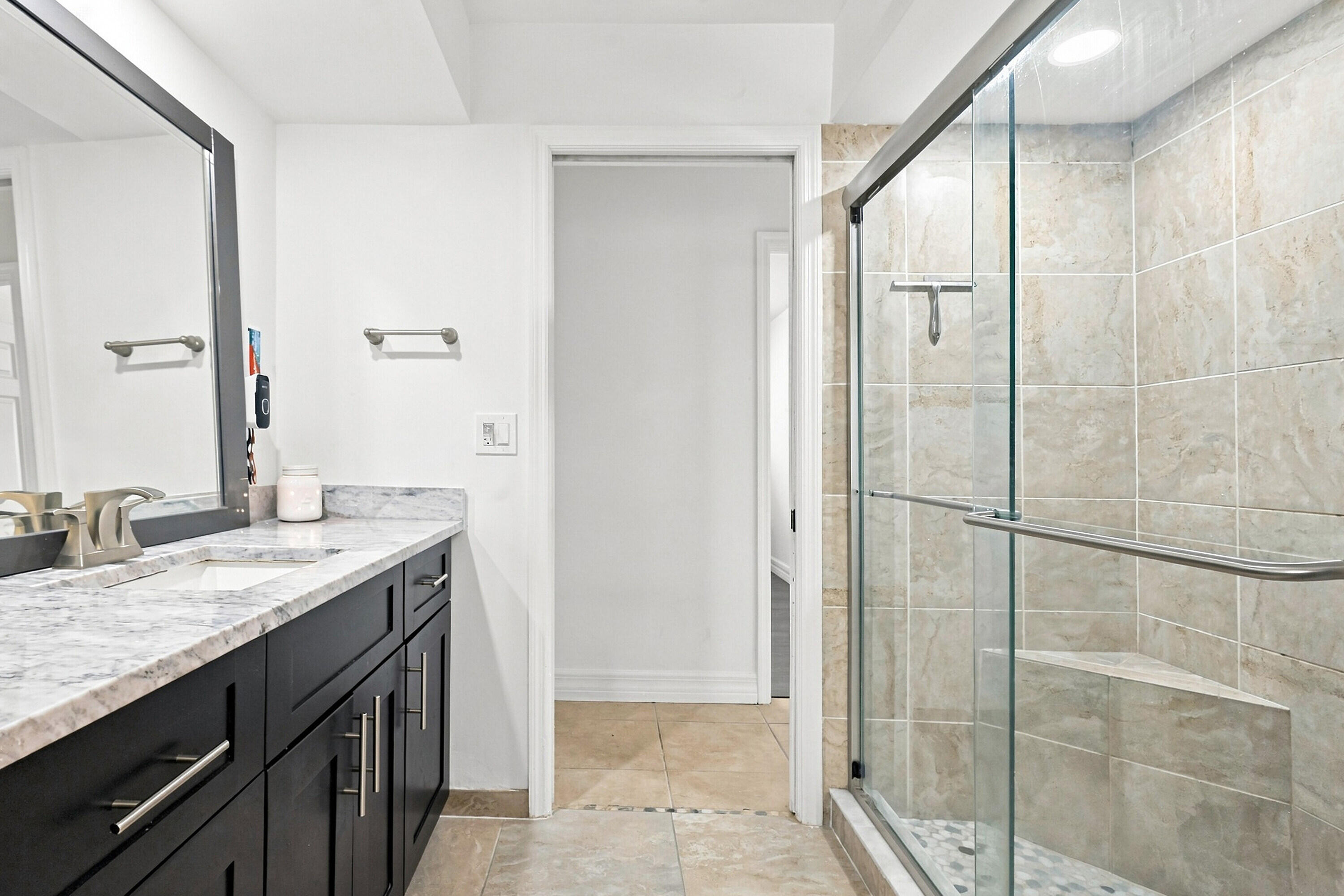 680 Manhattan Street E Property Photo 32