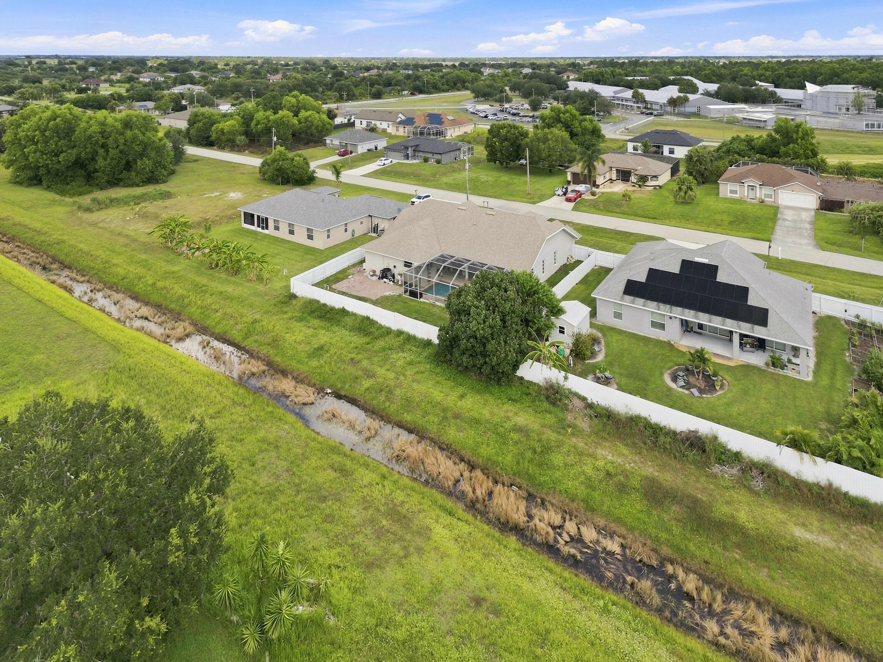 680 Manhattan Street E Property Photo 47