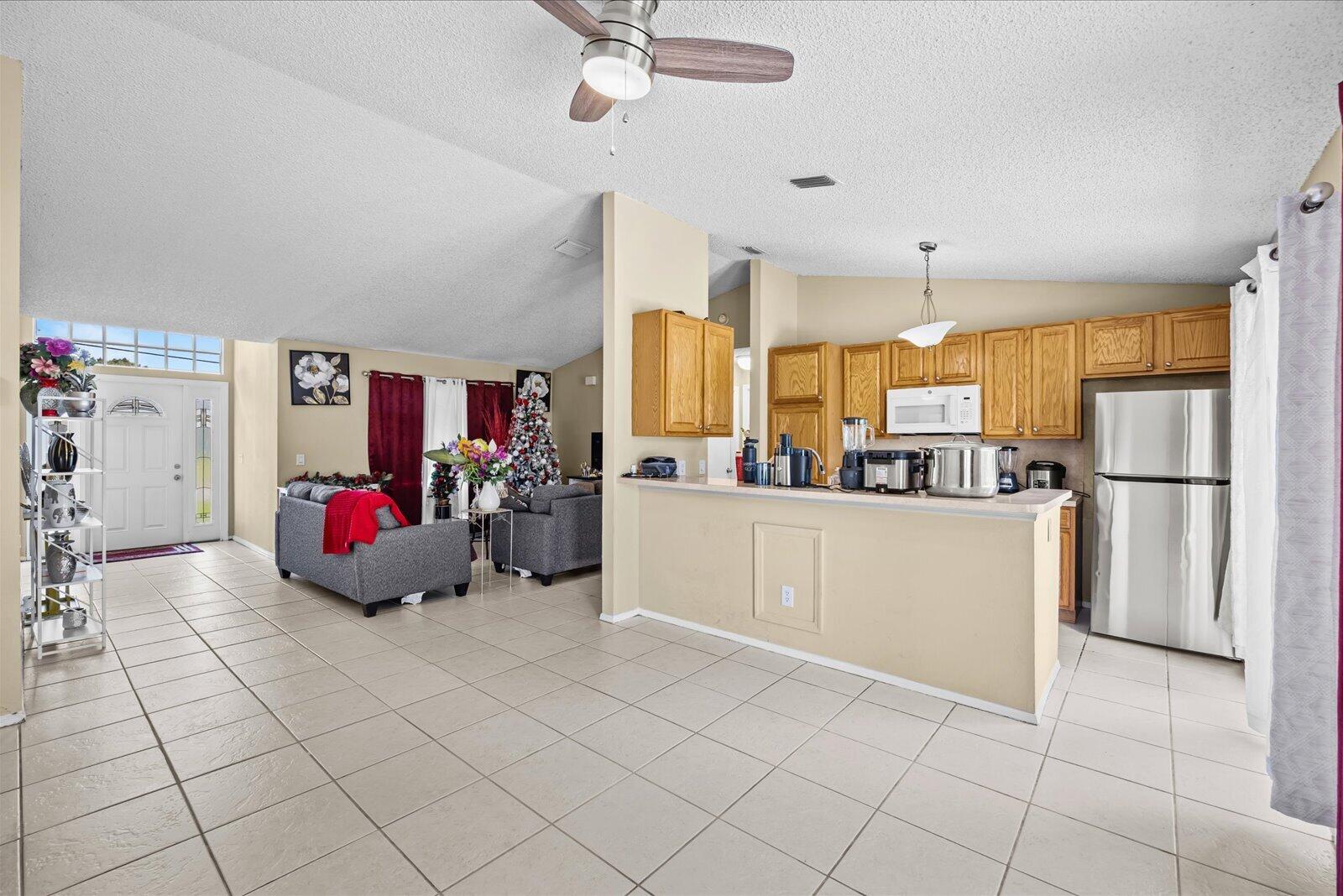 1155 Sw Alexandria Avenue Property Photo 11