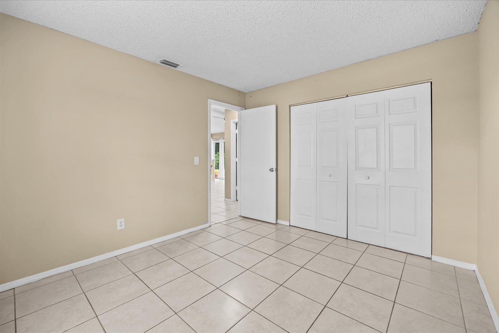 1155 Sw Alexandria Avenue Property Photo 22