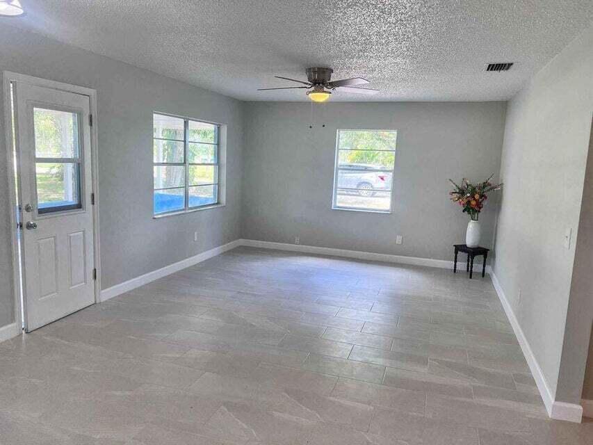 2410 S Brocksmith Road Property Photo 10