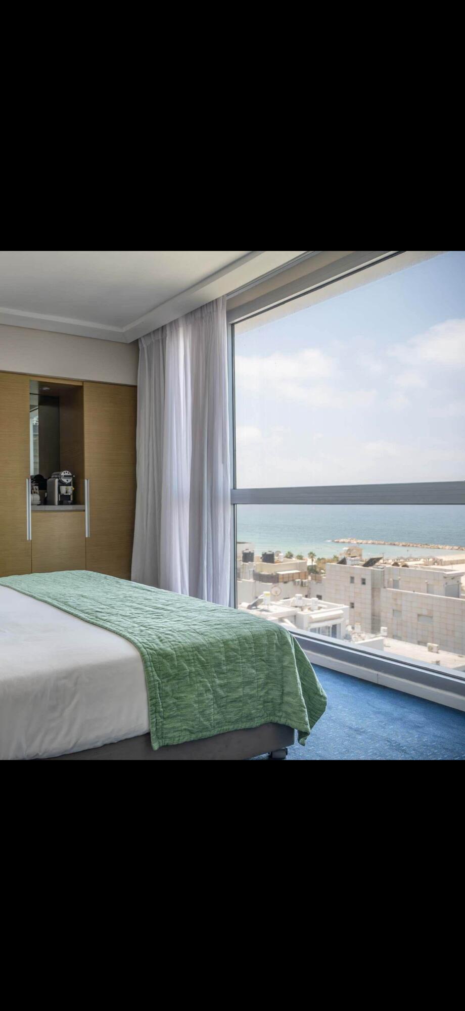 204 E Jaffa N Property Photo 3