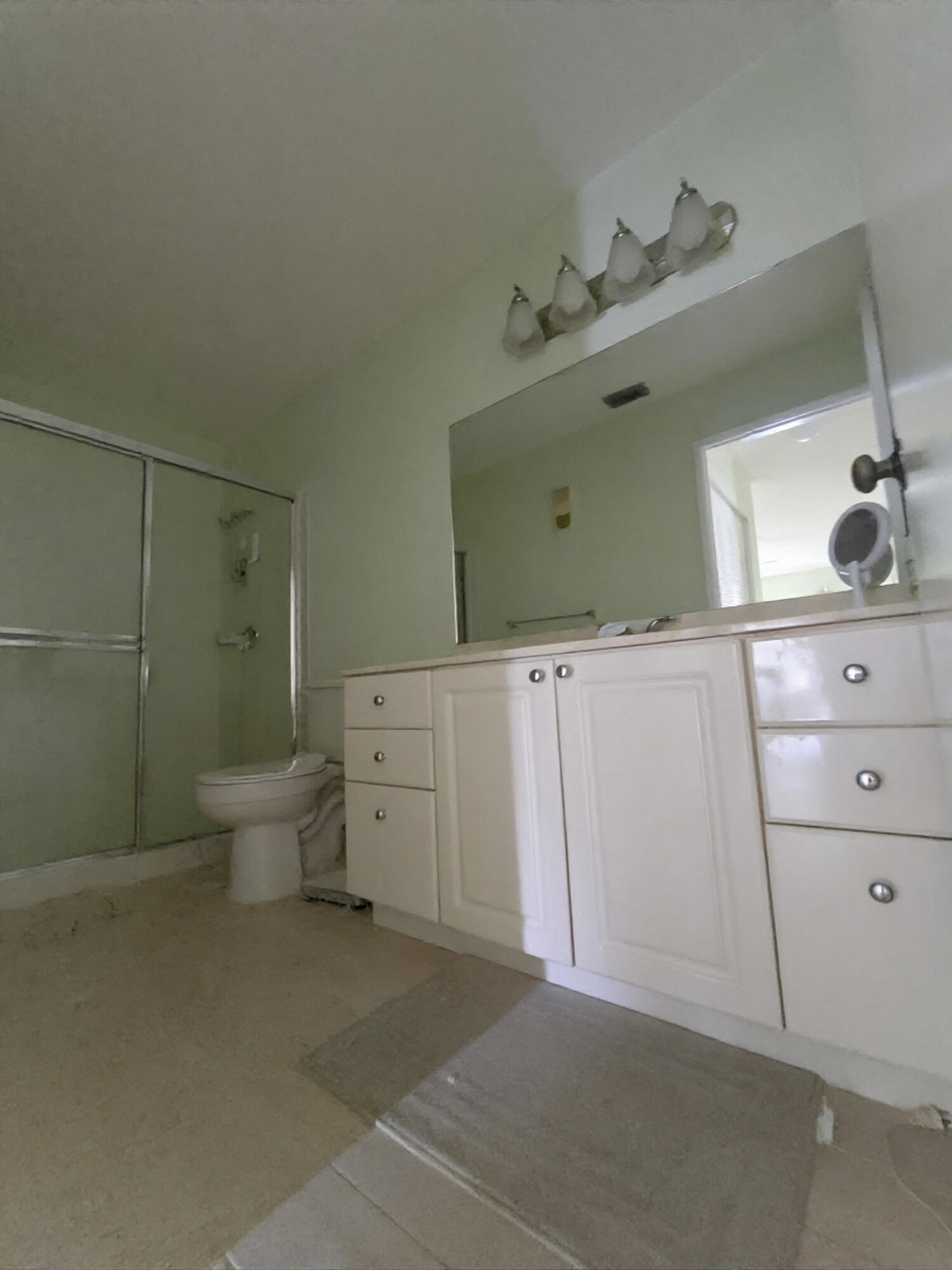 18721 Schooner Drive Property Photo 13