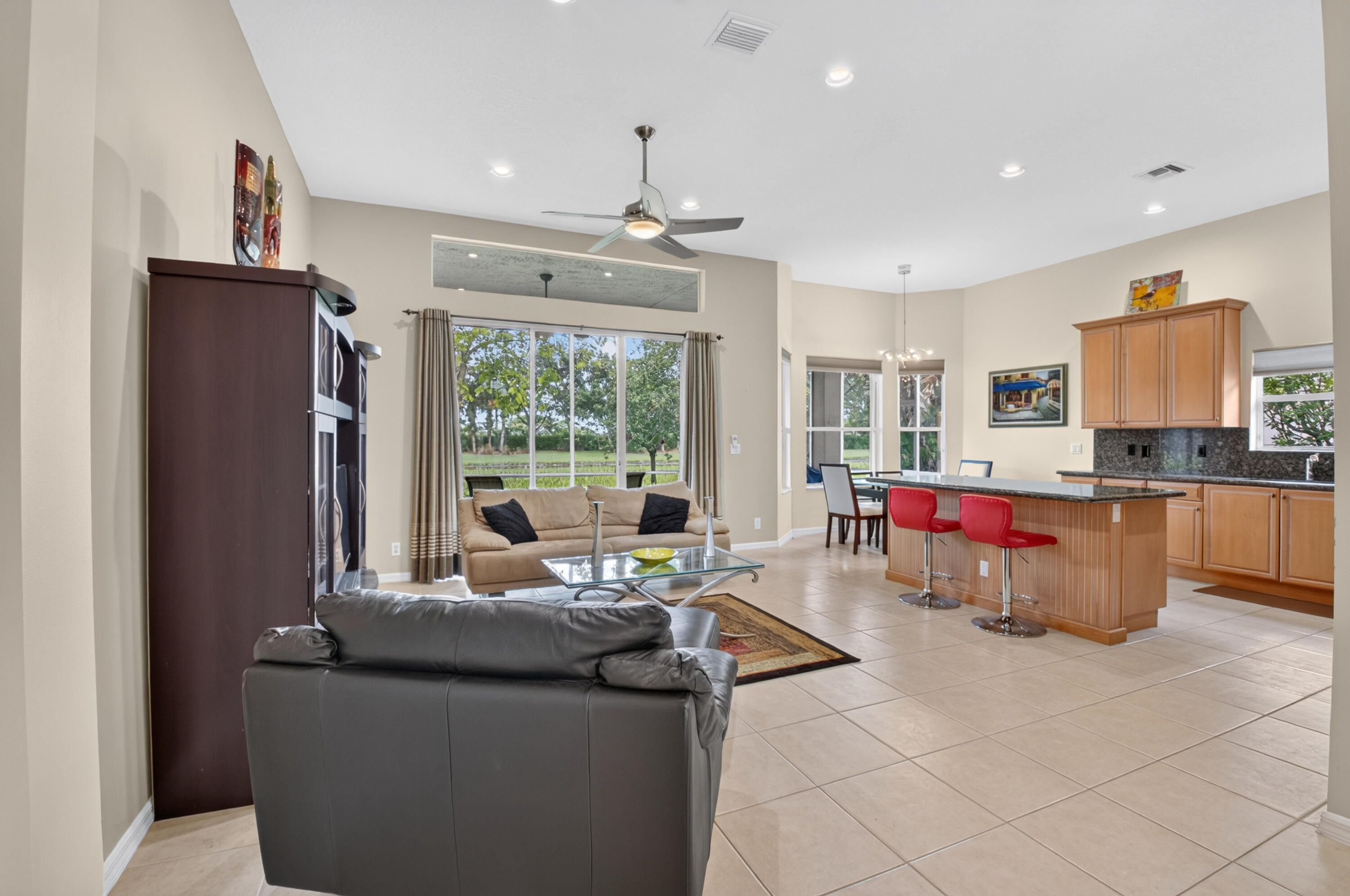 6561 Pisano Drive Property Photo 14