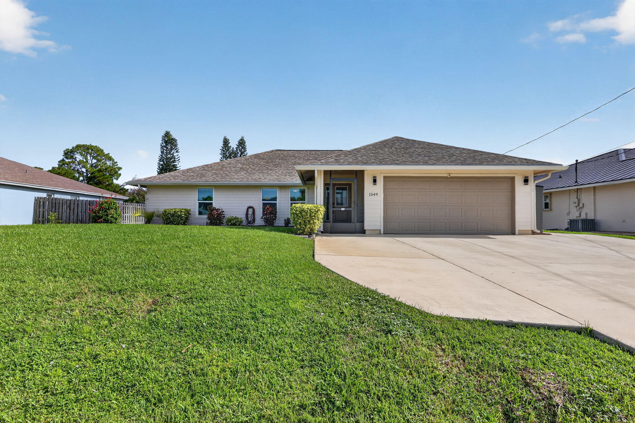 1549 Sw Aledo Lane Property Photo 1