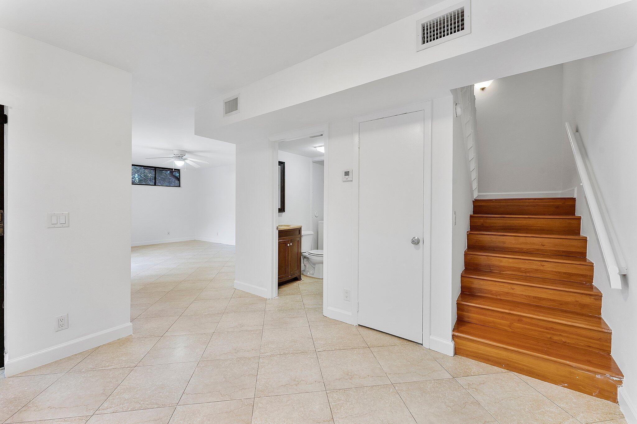 8195 Severn Drive A Property Photo 10