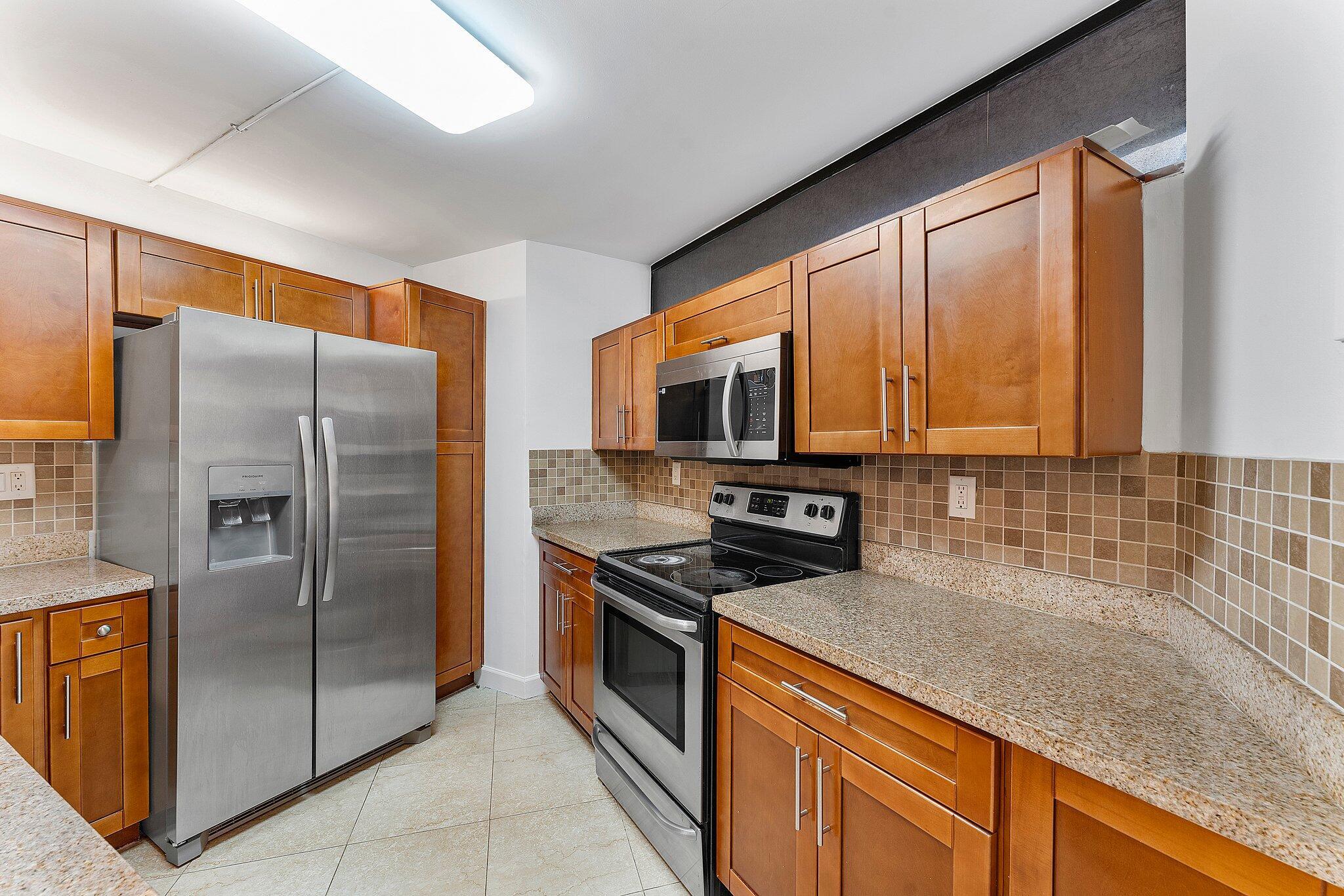 8195 Severn Drive A Property Photo 13