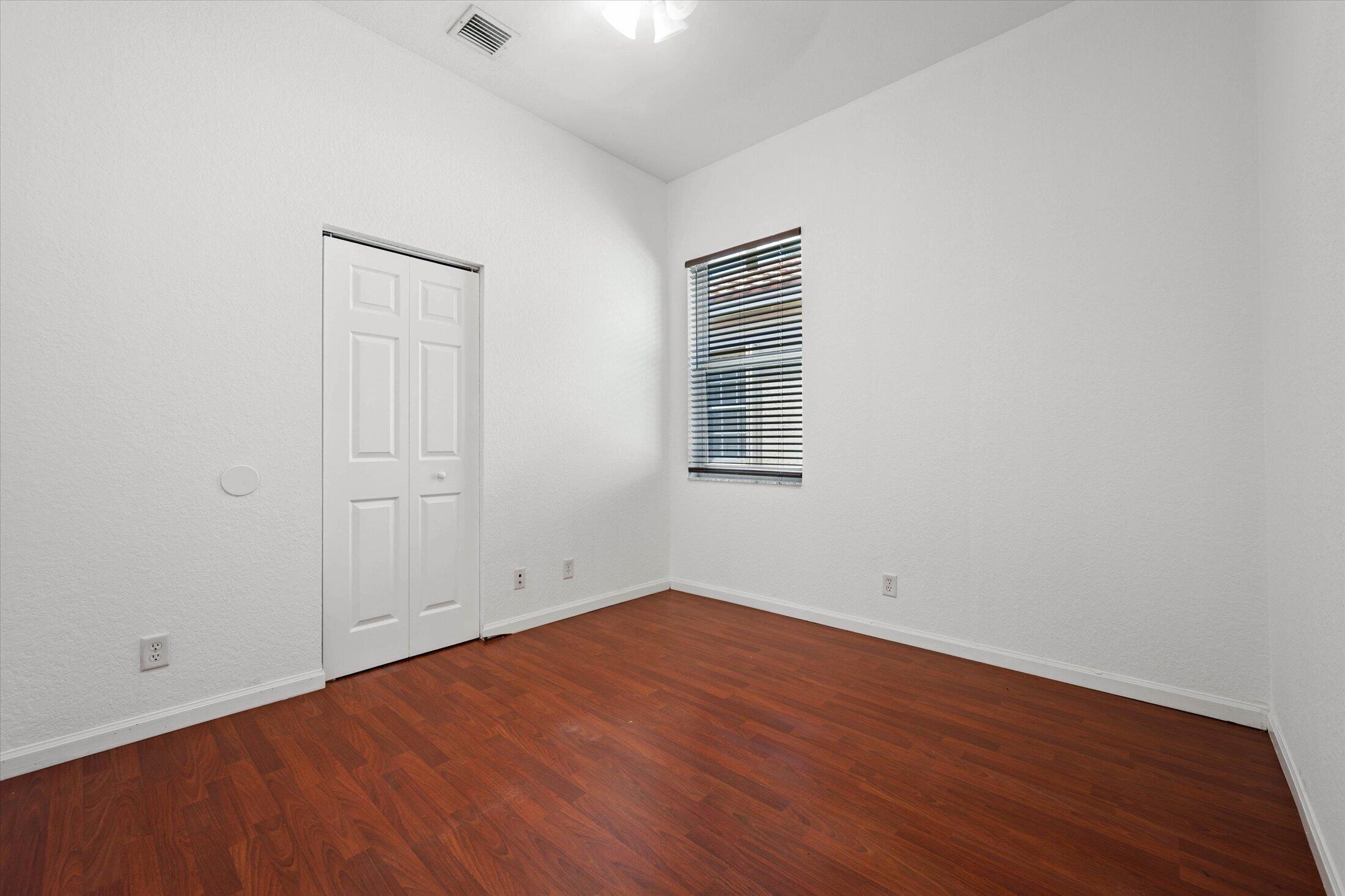 886 Sunflower Circle Property Photo 25