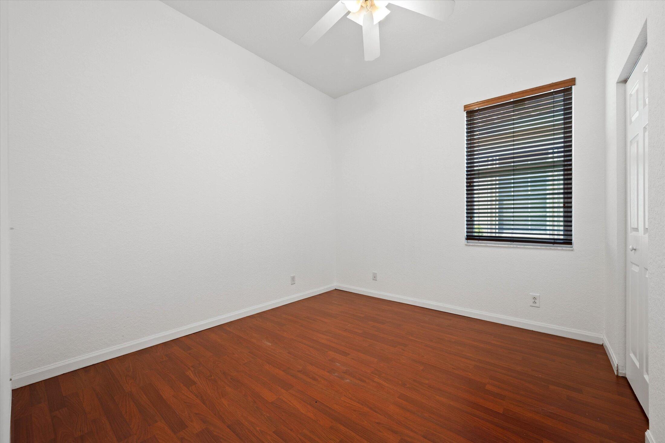 886 Sunflower Circle Property Photo 27