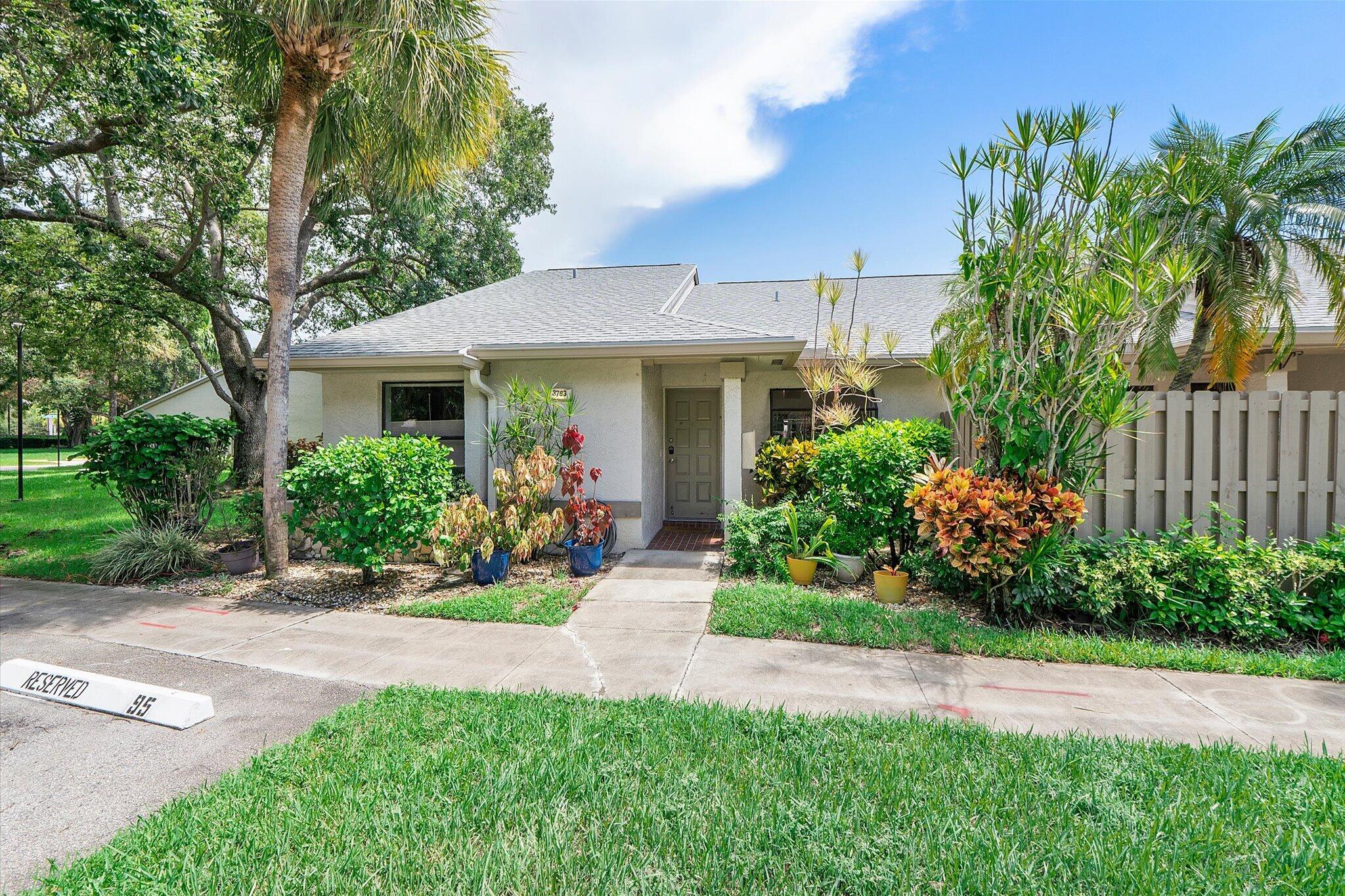 3783 NW 35TH Street 1557