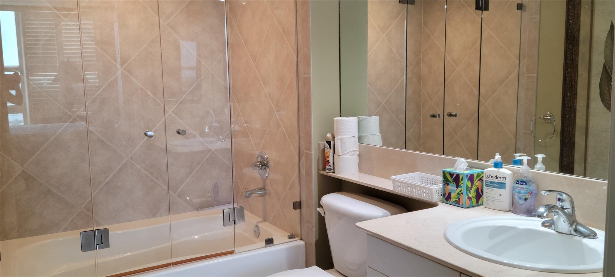 2080 S Ocean Drive 902 Property Photo 12