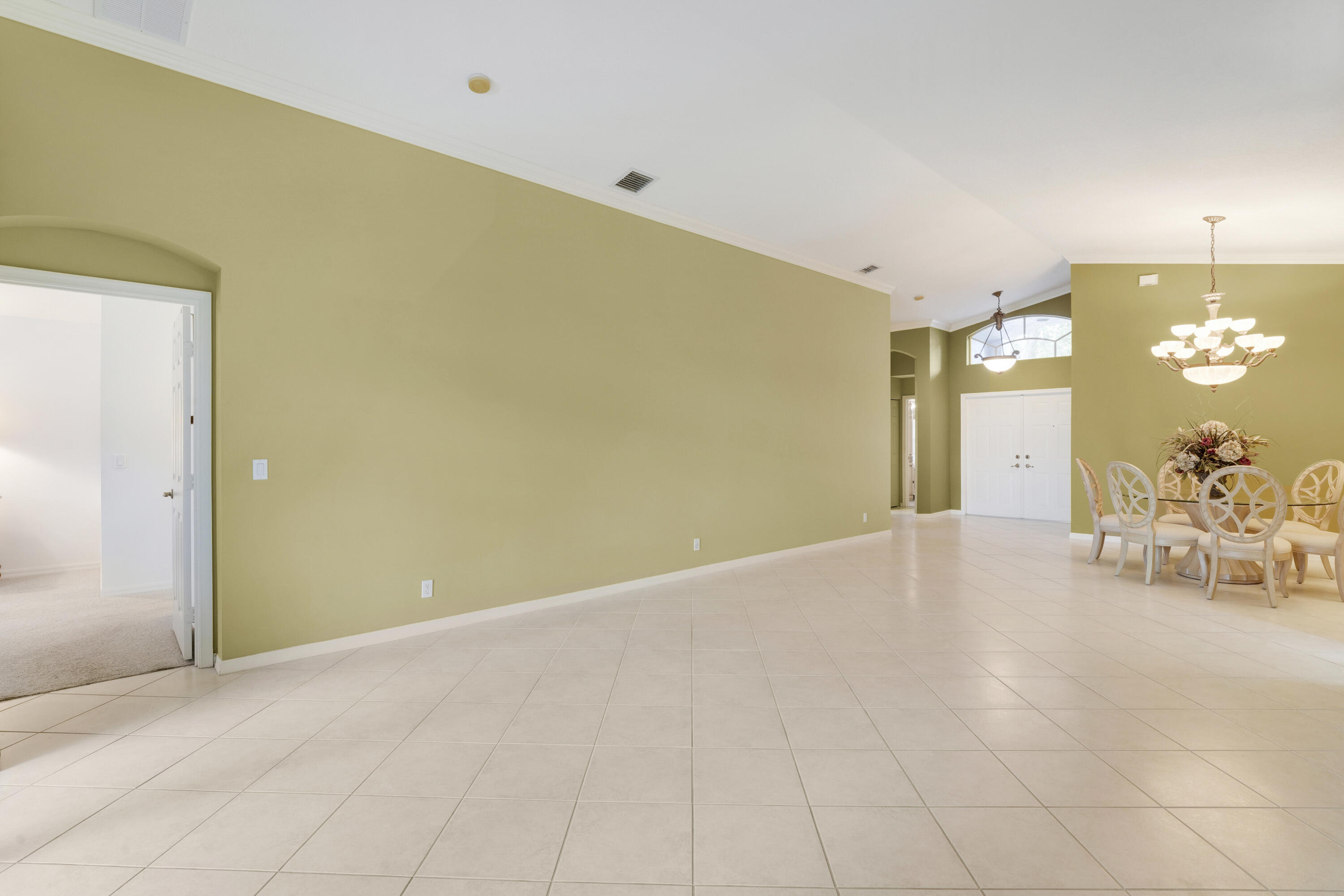6806 Rienzo Street Property Photo 11
