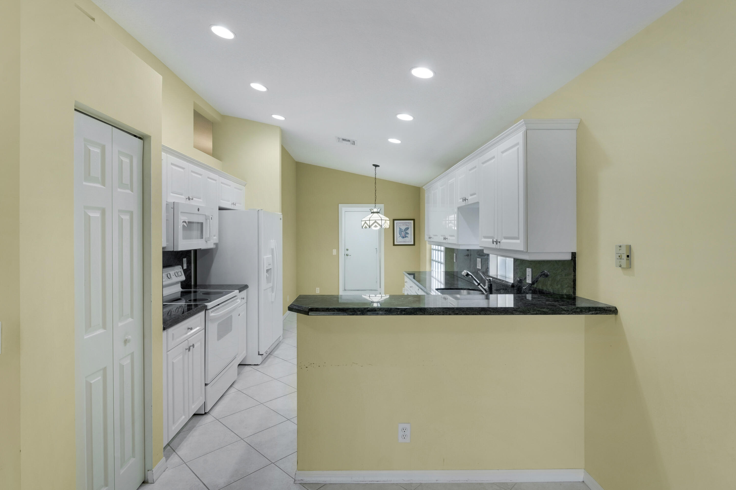 6806 Rienzo Street Property Photo 17