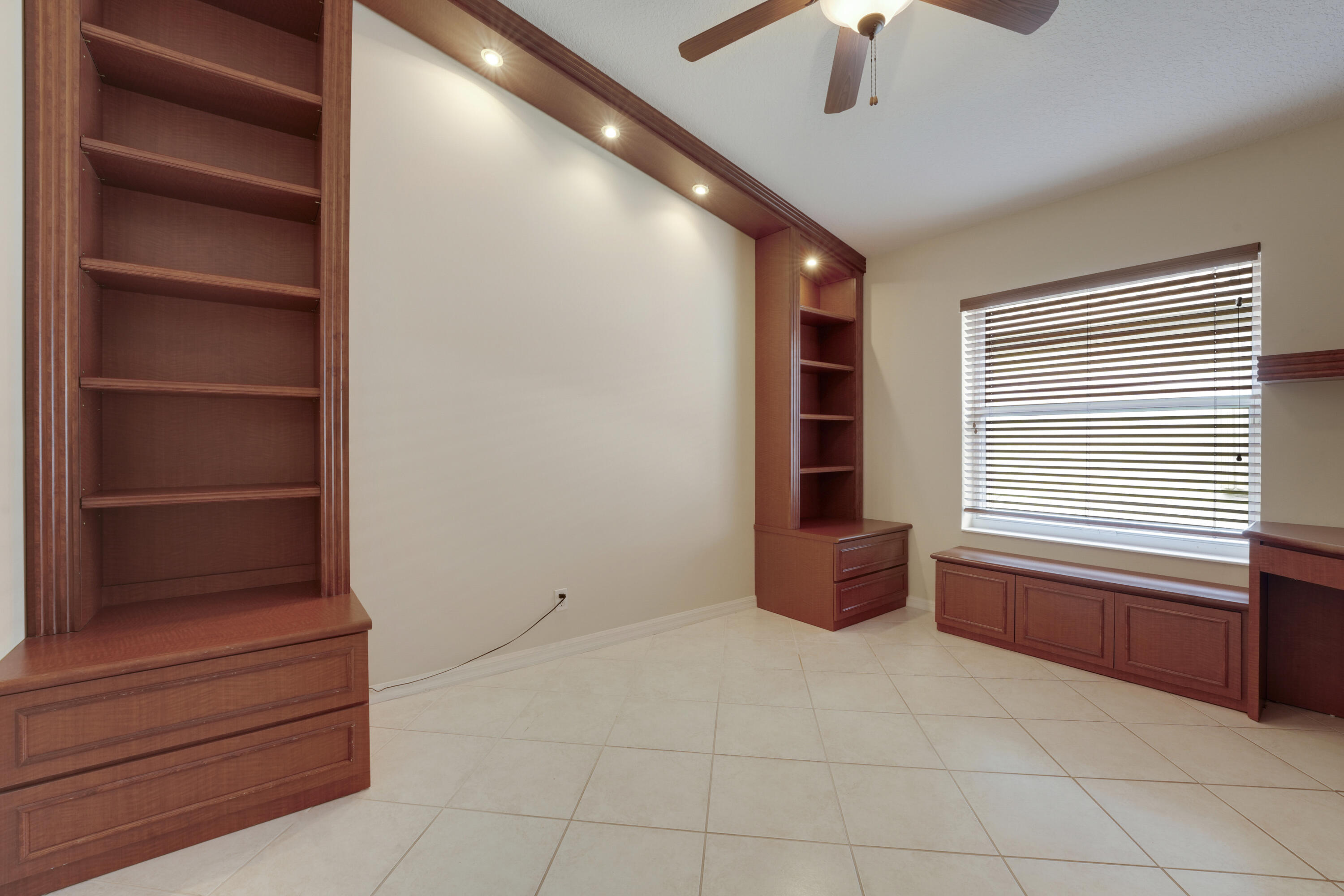 6806 Rienzo Street Property Photo 30