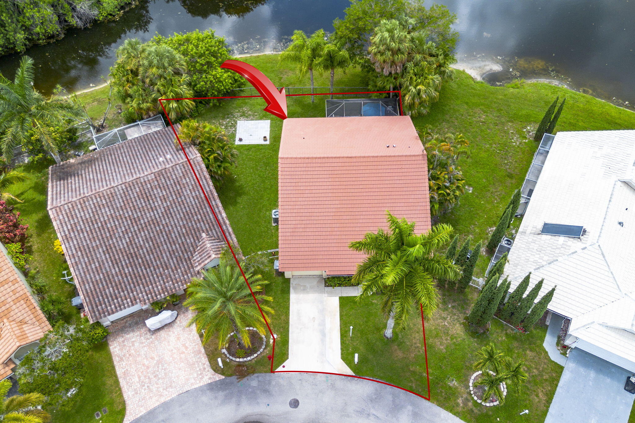 11140 Lakeaire Circle Property Photo 5