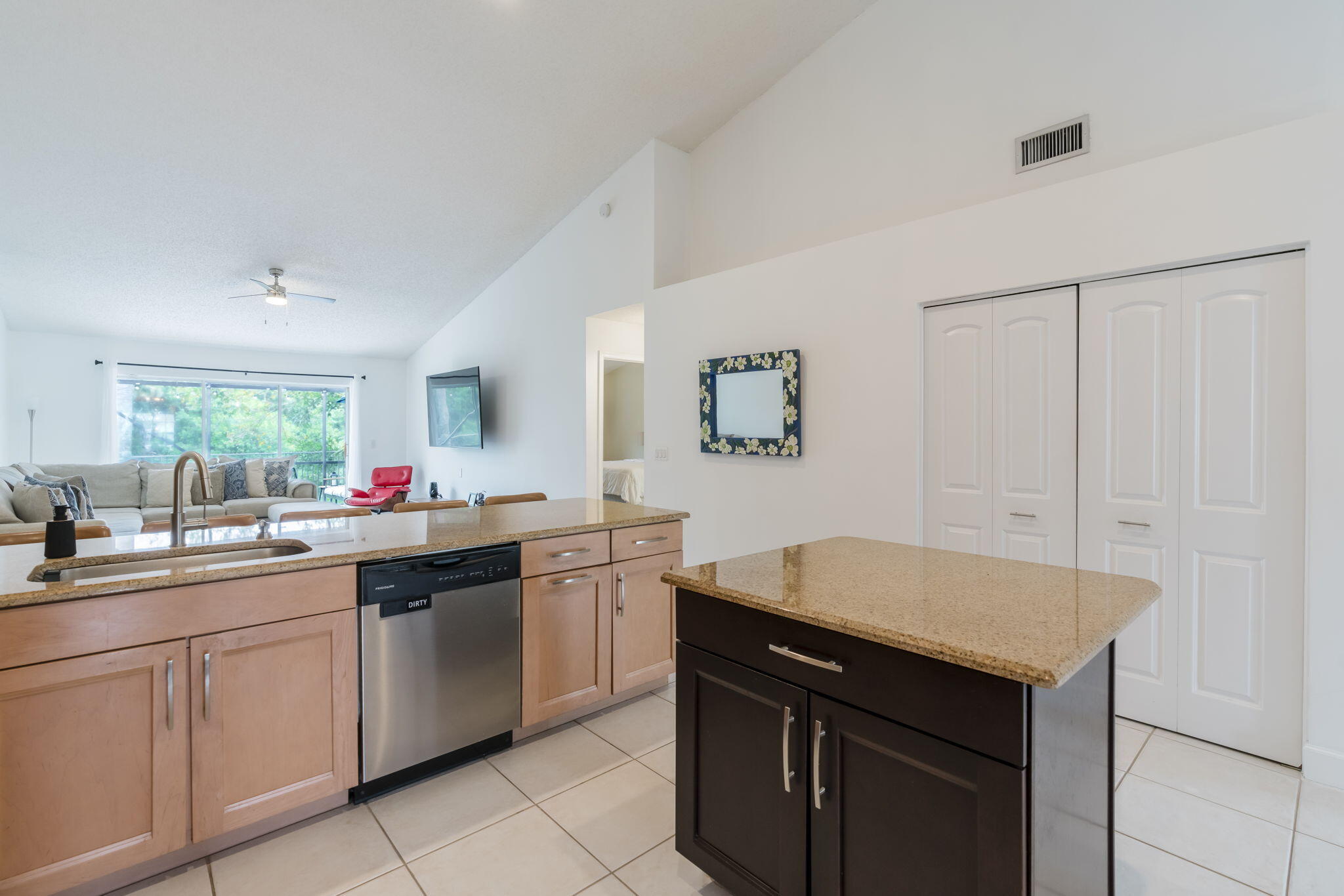 11140 Lakeaire Circle Property Photo 21
