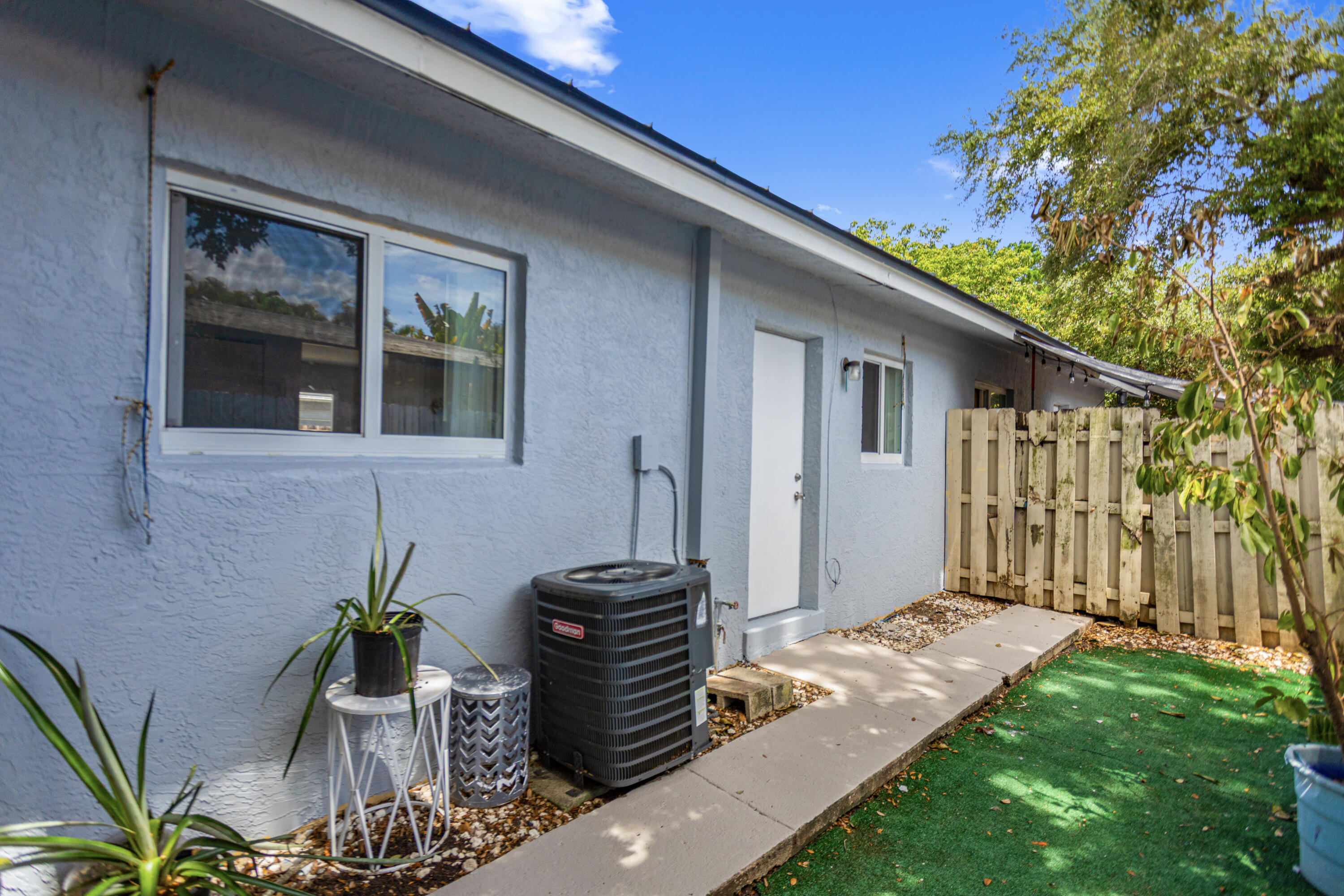 709 Sw 13th Avenue 2 Property Photo 25