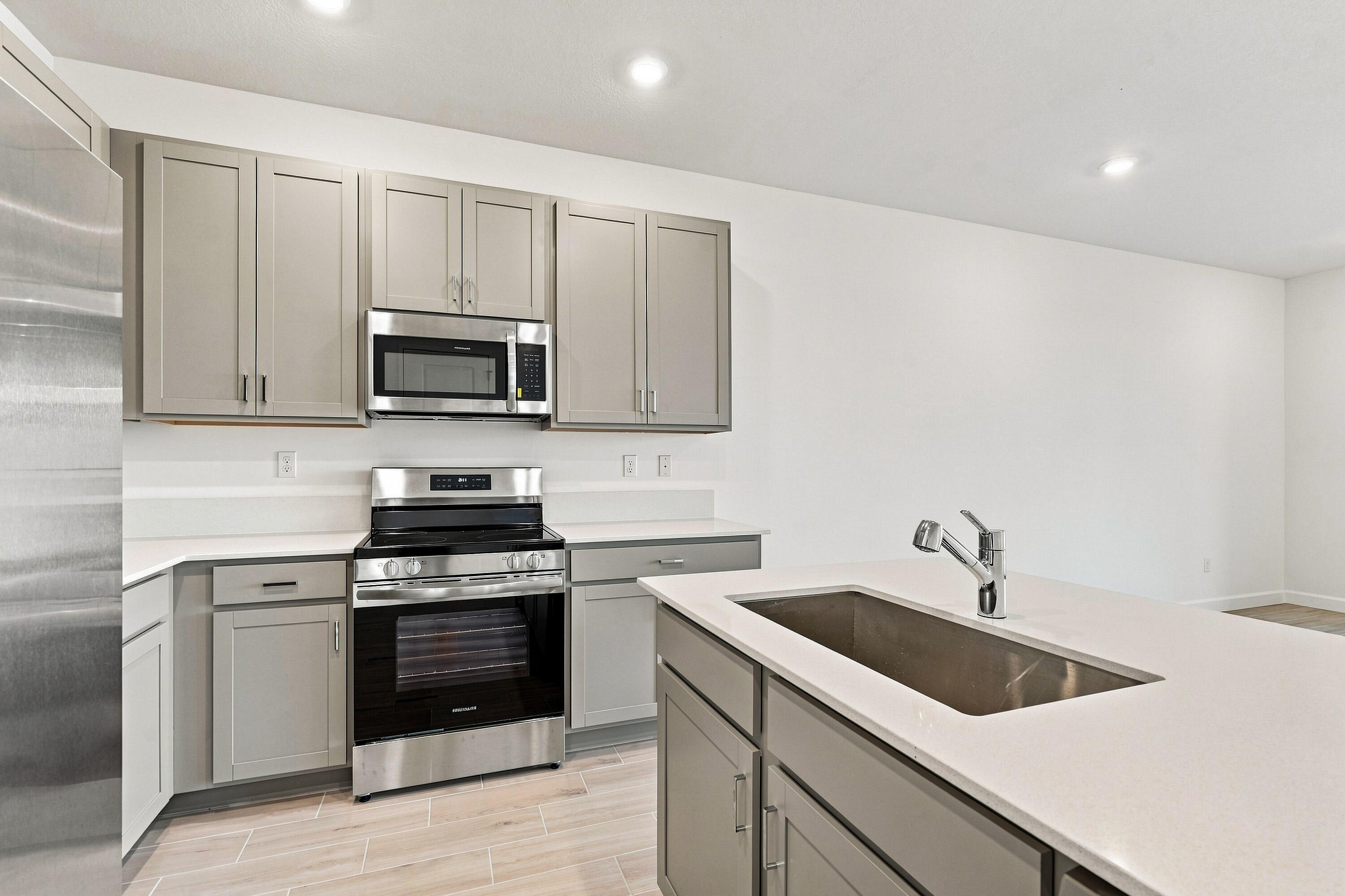 3640 Spanish Cedar Place Property Photo 2
