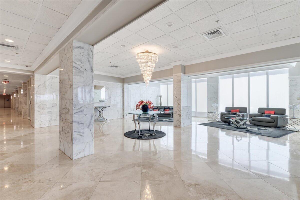 5440 N Ocean Drive 706 Property Photo 5