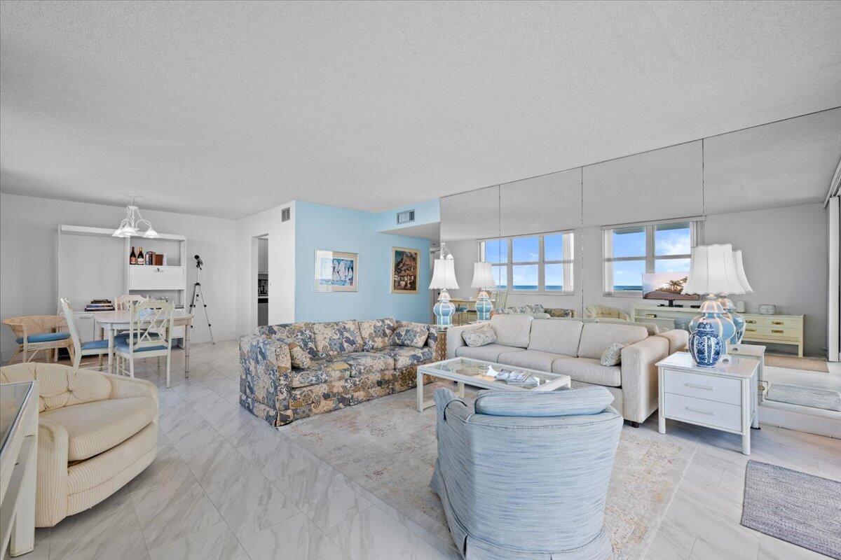 5440 N Ocean Drive 706 Property Photo 18