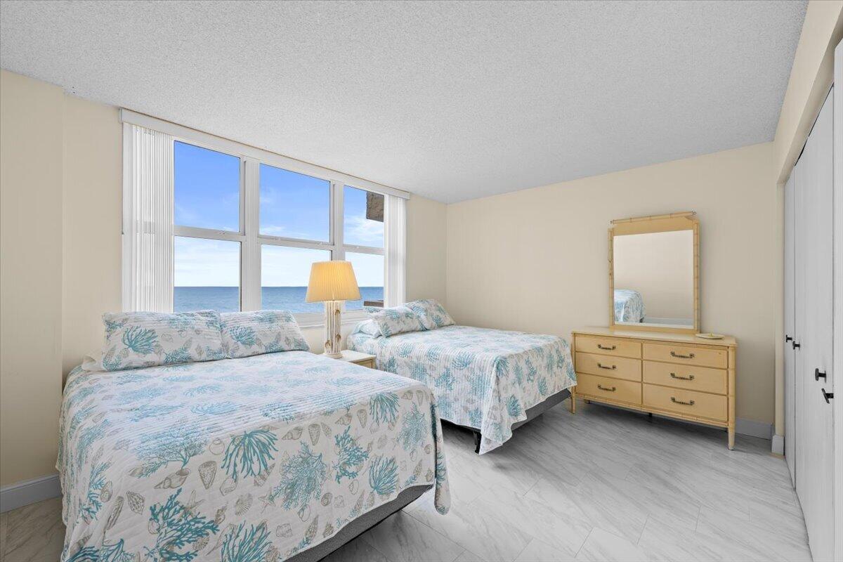 5440 N Ocean Drive 706 Property Photo 21