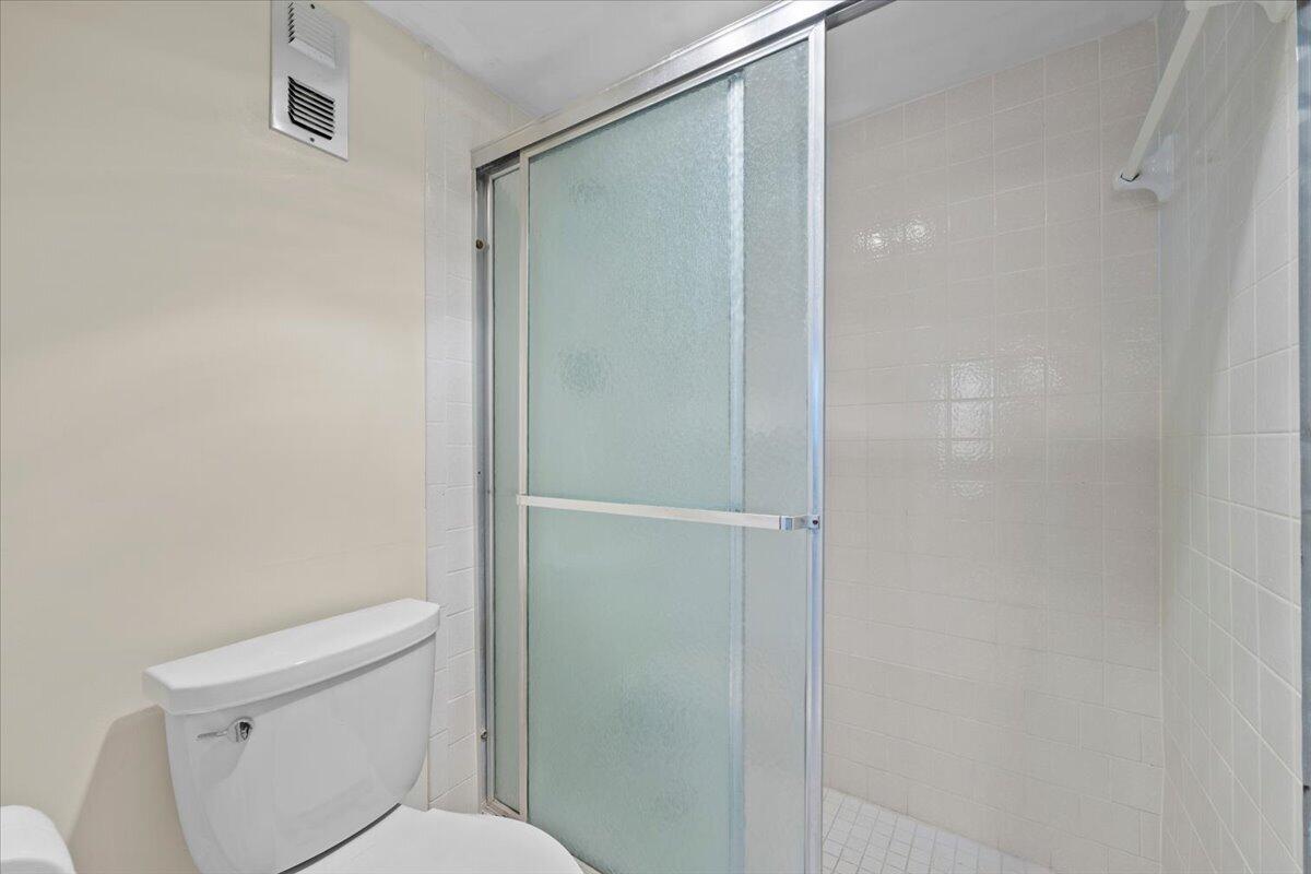 5440 N Ocean Drive 706 Property Photo 27