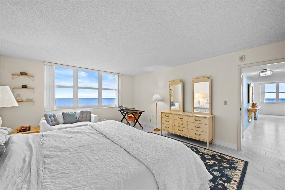 5440 N Ocean Drive 706 Property Photo 28