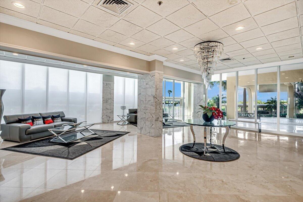 5440 N Ocean Drive 706 Property Photo 48