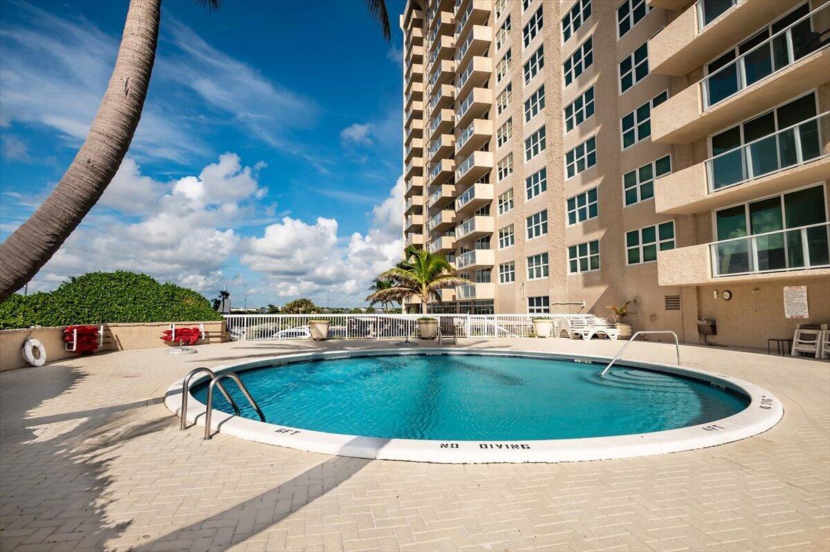 5440 N Ocean Drive 706 Property Photo 54