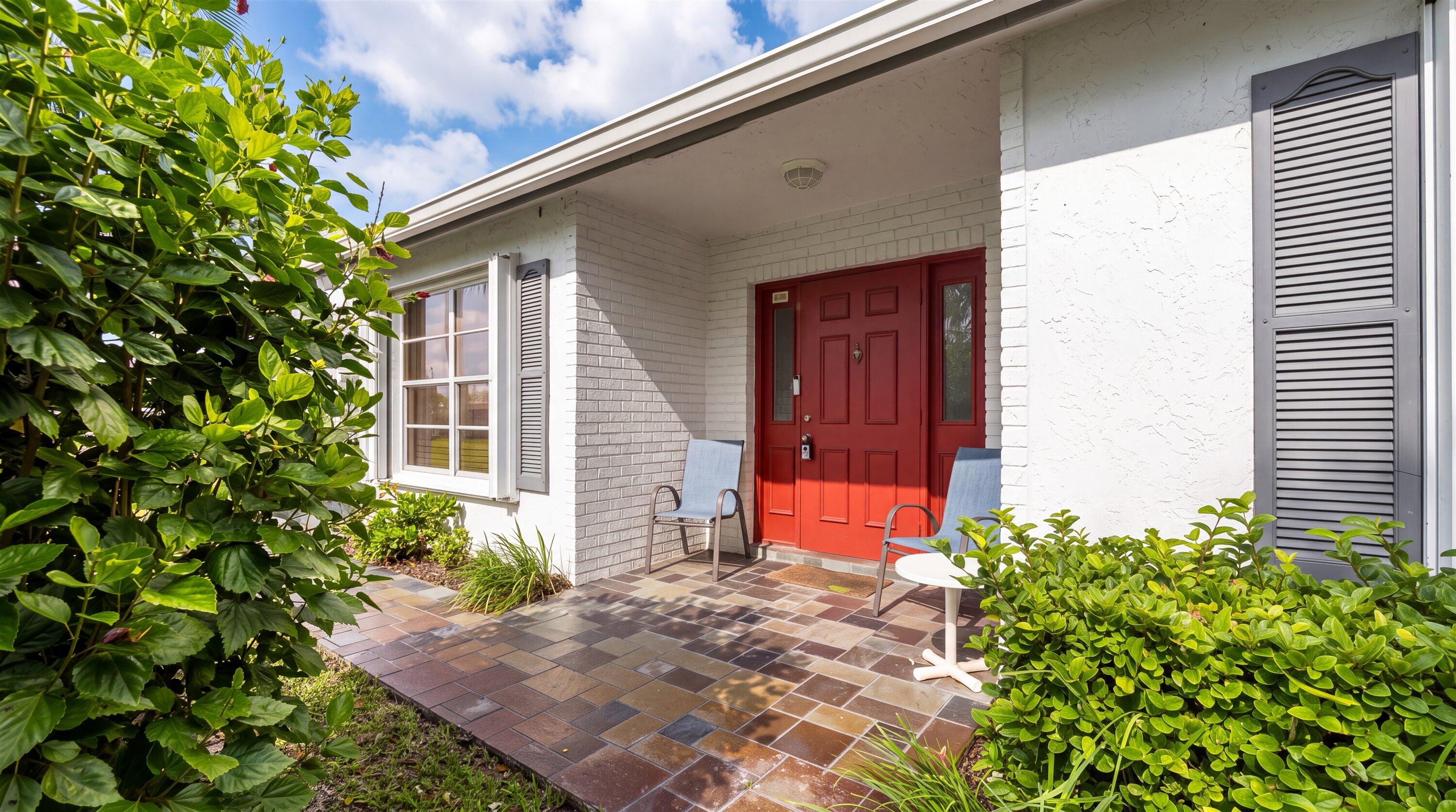 6127 Rainbow Circle Property Photo 1