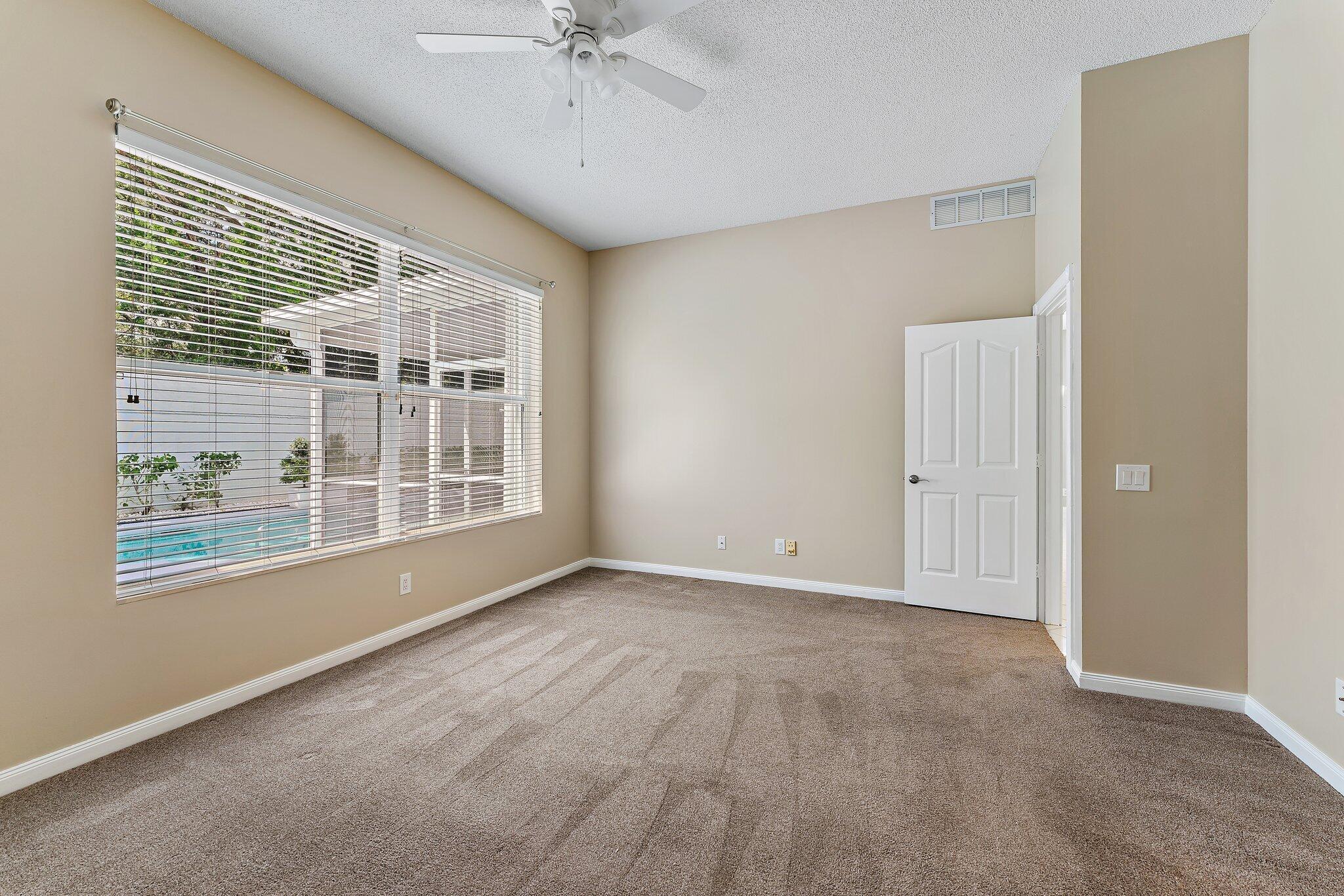 188 S Hampton Drive Property Photo 22