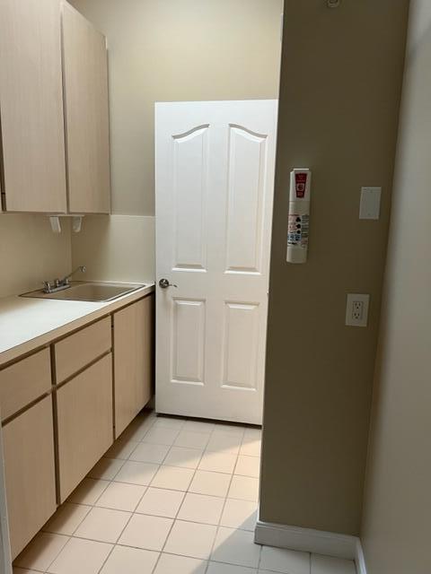 188 S Hampton Drive Property Photo 30