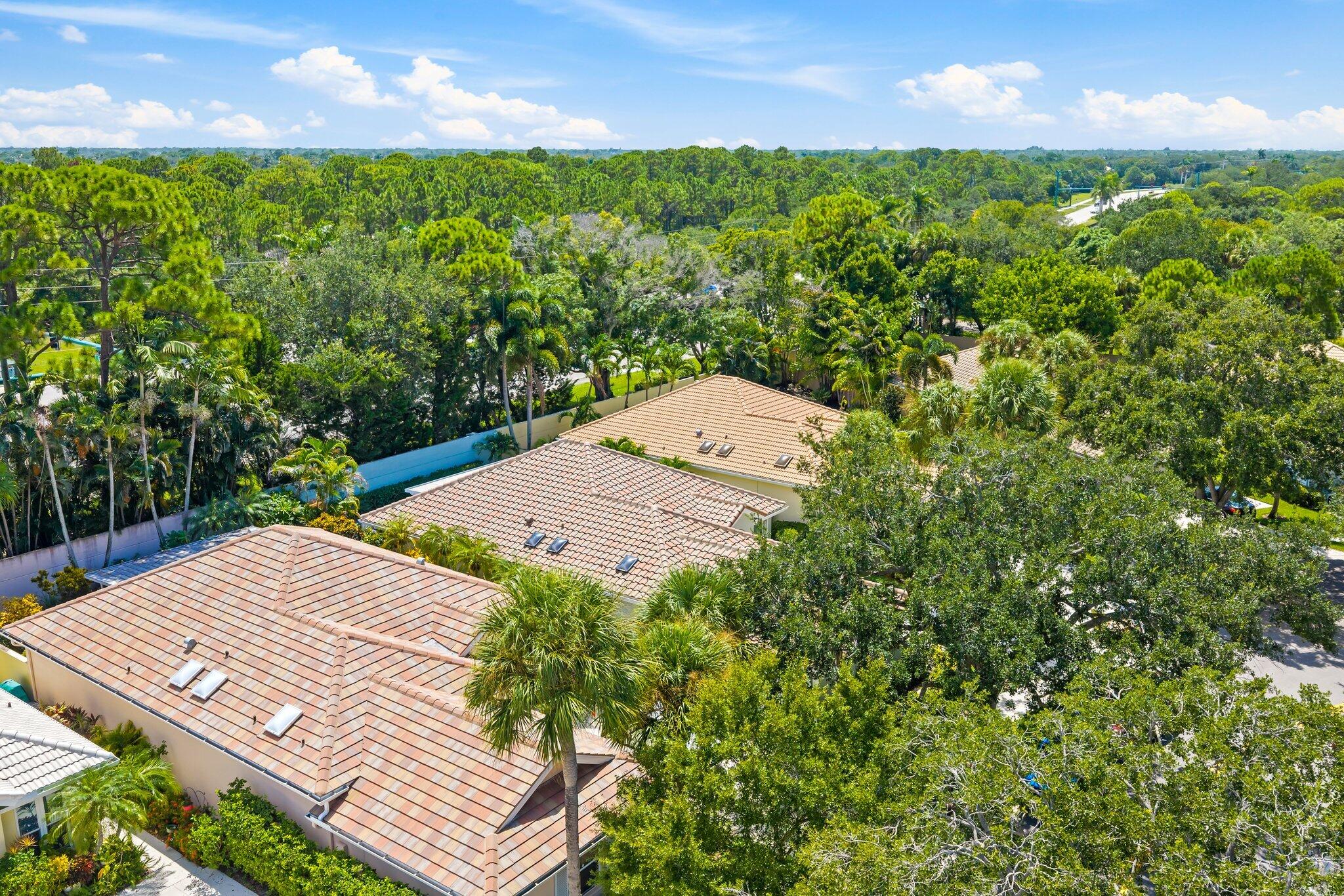 188 S Hampton Drive Property Photo 40