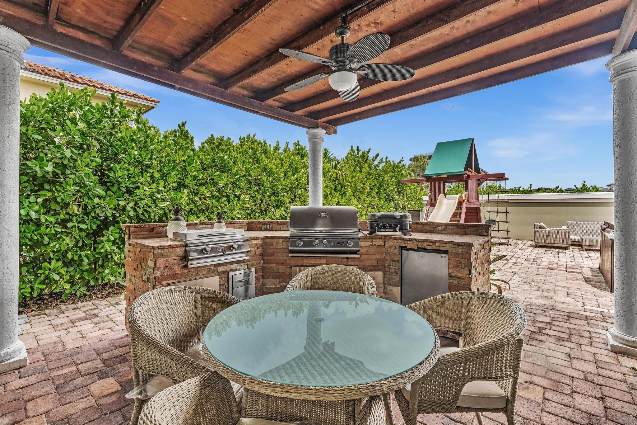 3521 Forest View Circle Property Photo 24