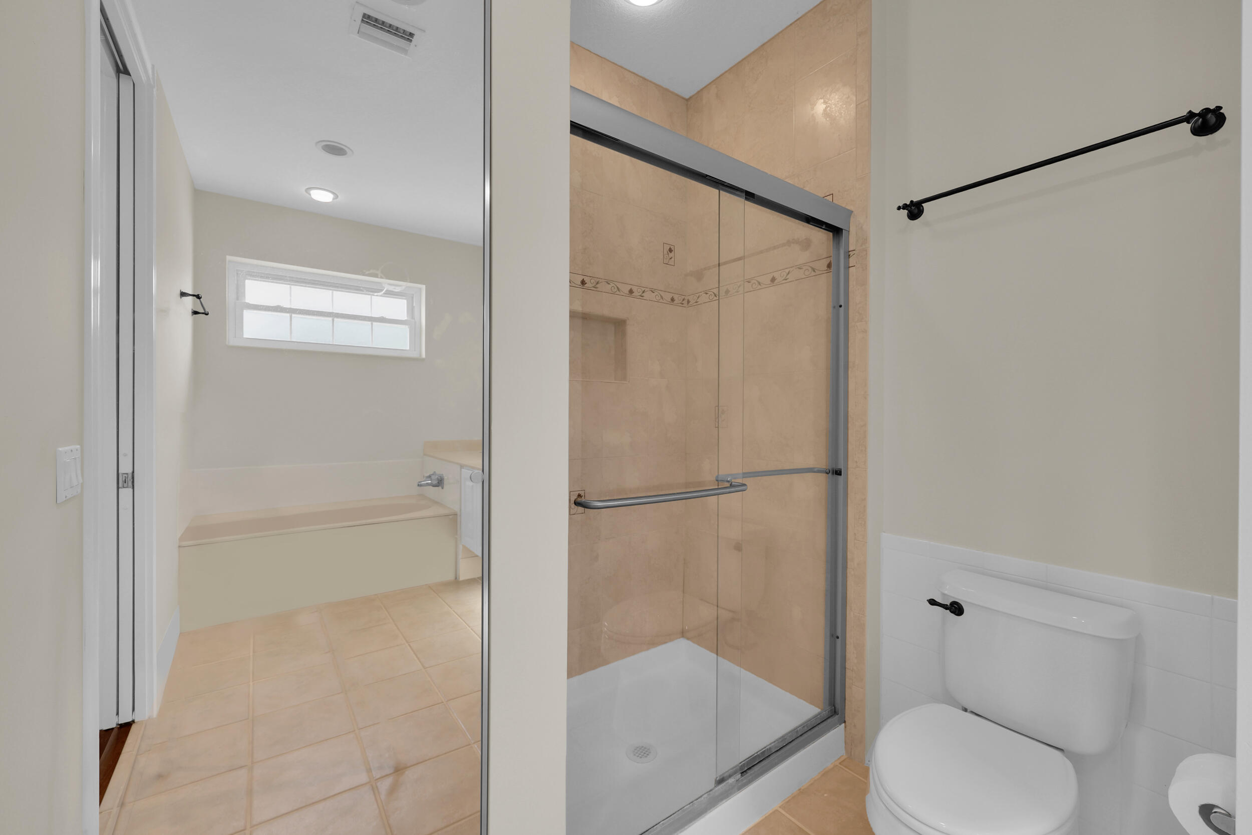 325 Sweet Bay Circle Property Photo 24