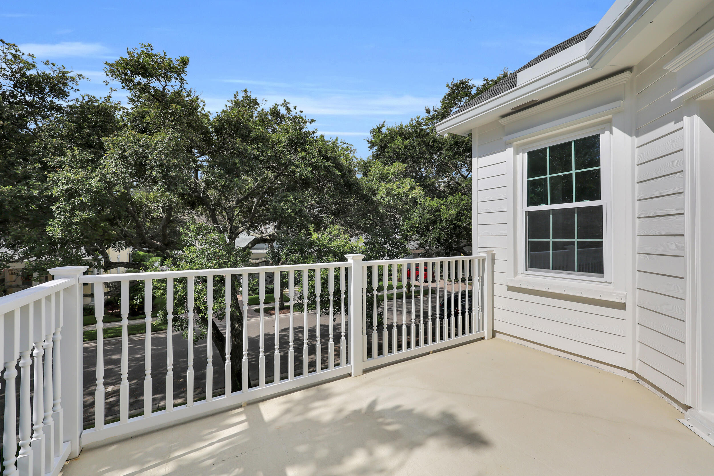 325 Sweet Bay Circle Property Photo 34