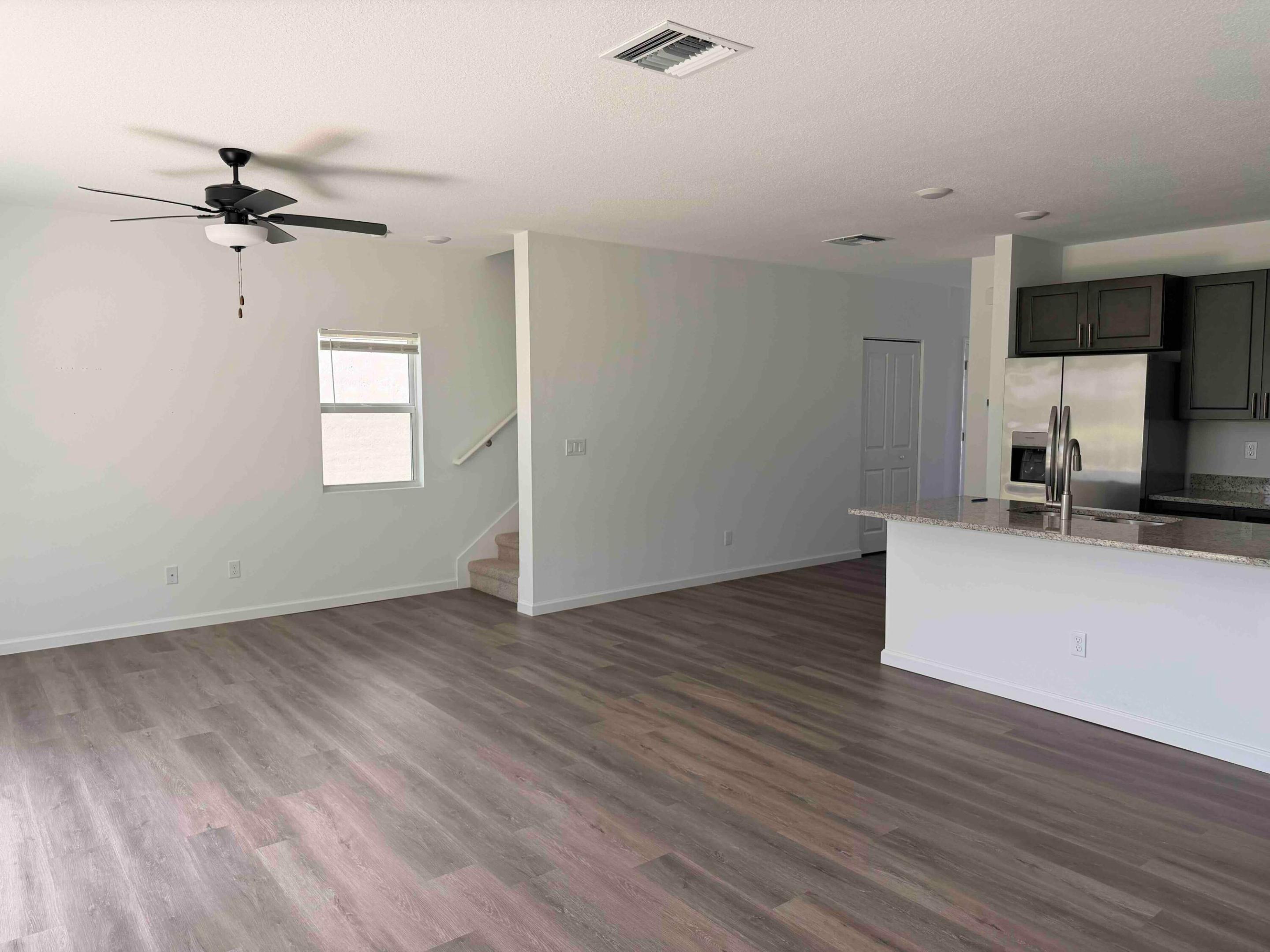 1858 Joyful Circle Property Photo 6