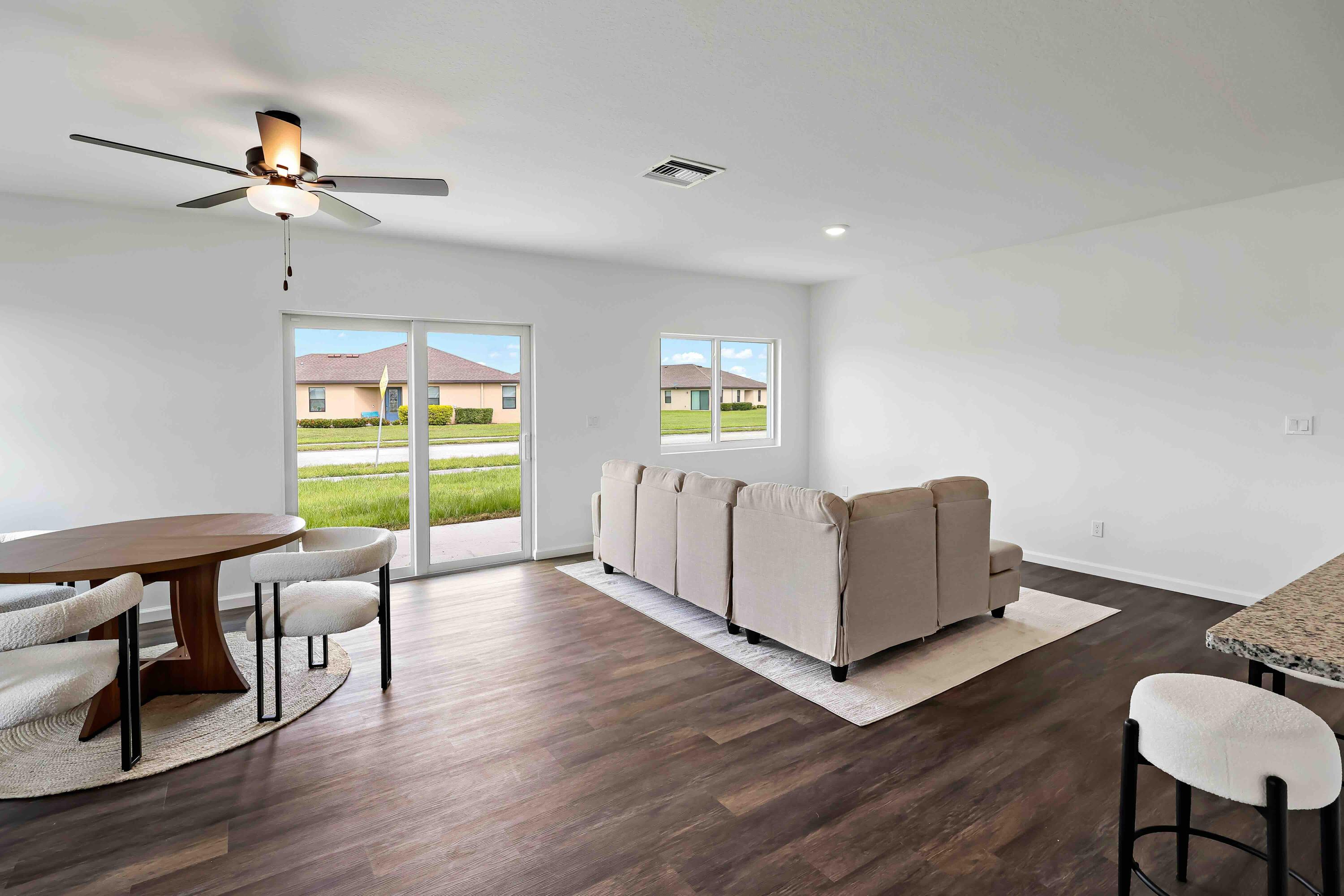 1858 Joyful Circle Property Photo 31